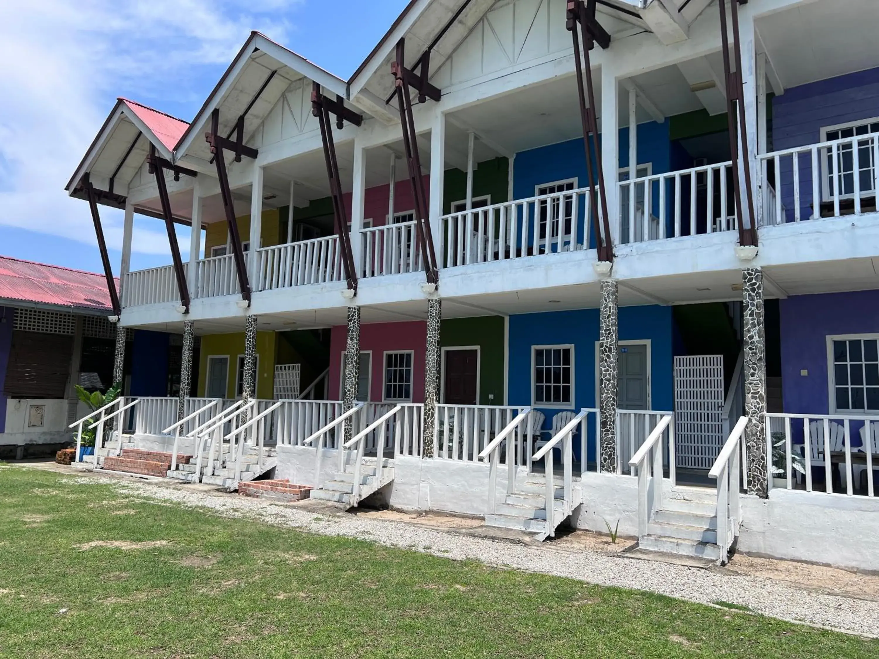 Facade/entrance in Capital O 91017 Tuba Beach Resort @ Pulau Tuba Facade/entrance in Capital O 91017 Tuba Beach Resort @ Pulau Tuba