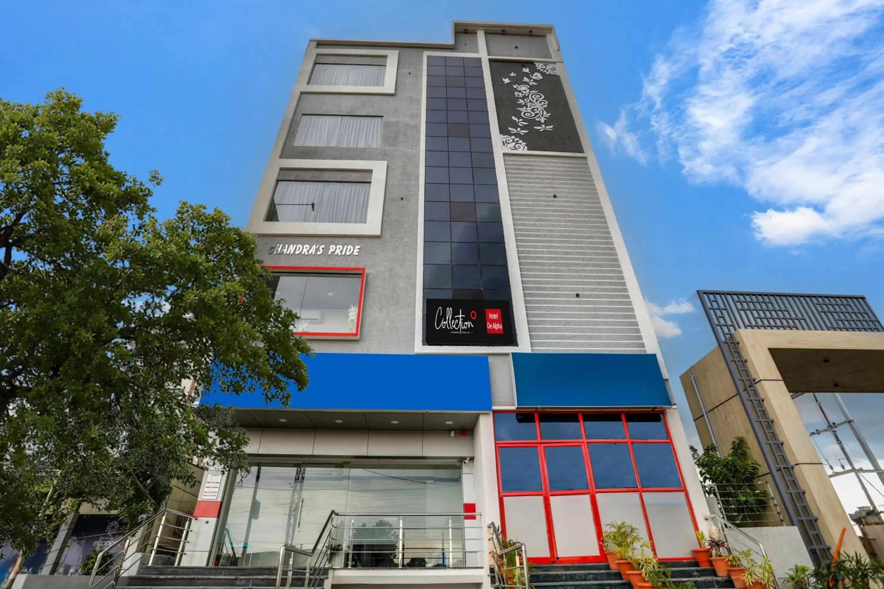 Facade/entrance in Super Collection O De Alphabet Hotel Facade/entrance in Super Collection O De Alphabet Hotel