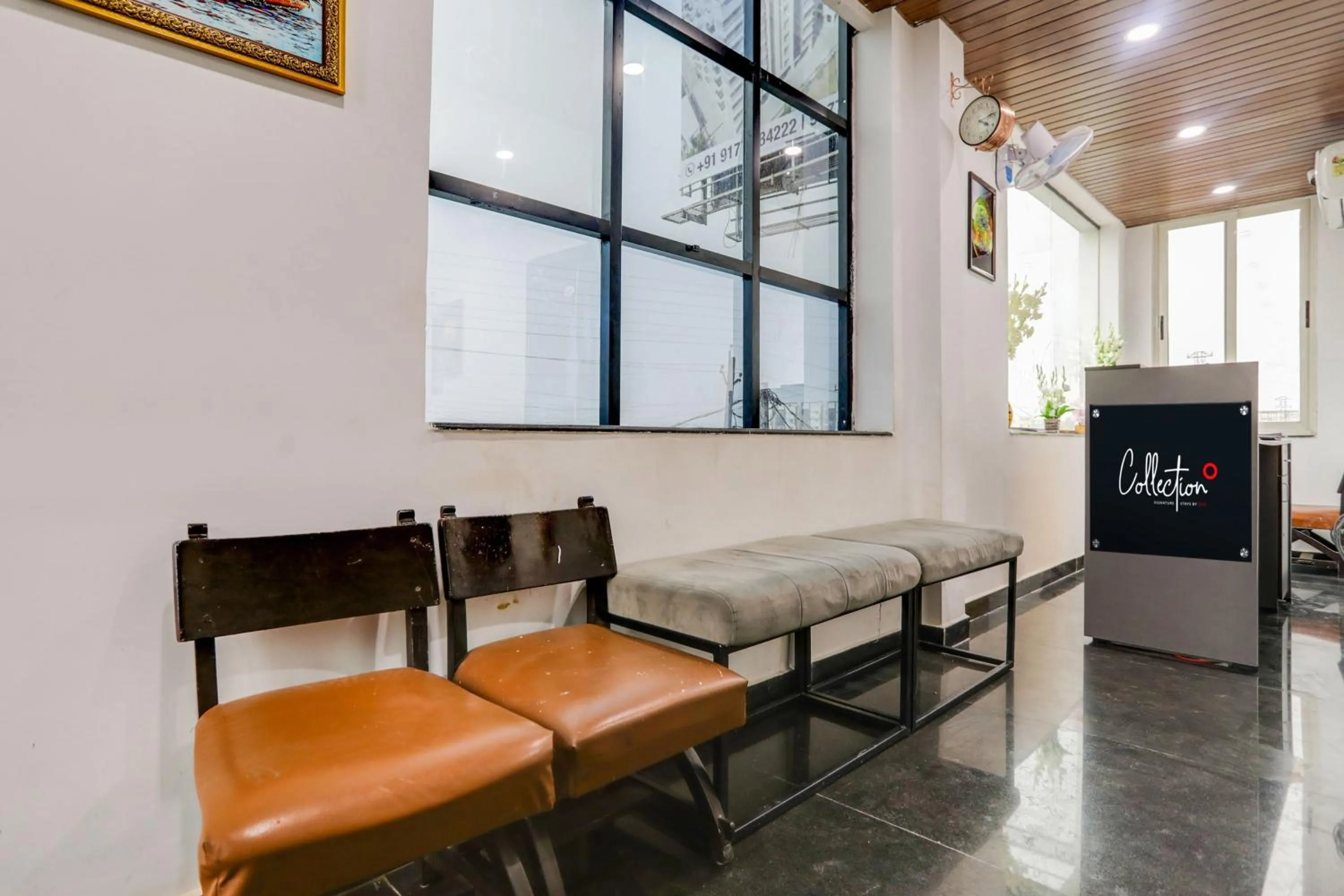 Lobby or reception in Super Collection O De Alphabet Hotel