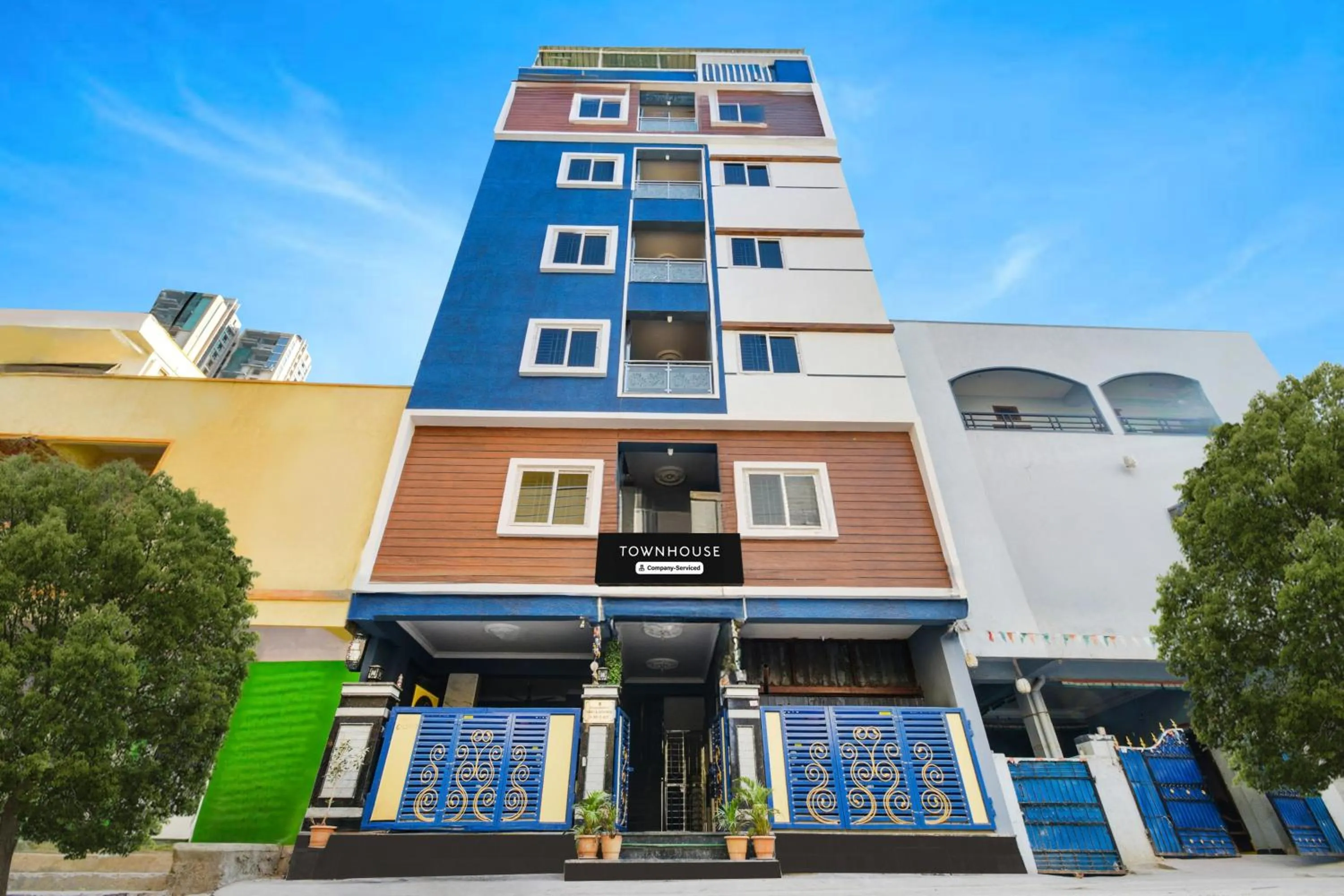 Facade/entrance in Super Townhouse Hitech City Near Yashoda Hospital