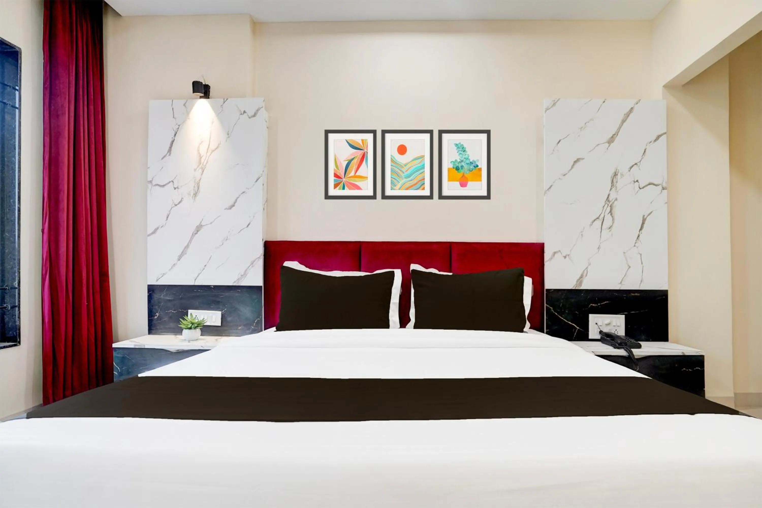 Bedroom, Bed in Hotel O Lakshya