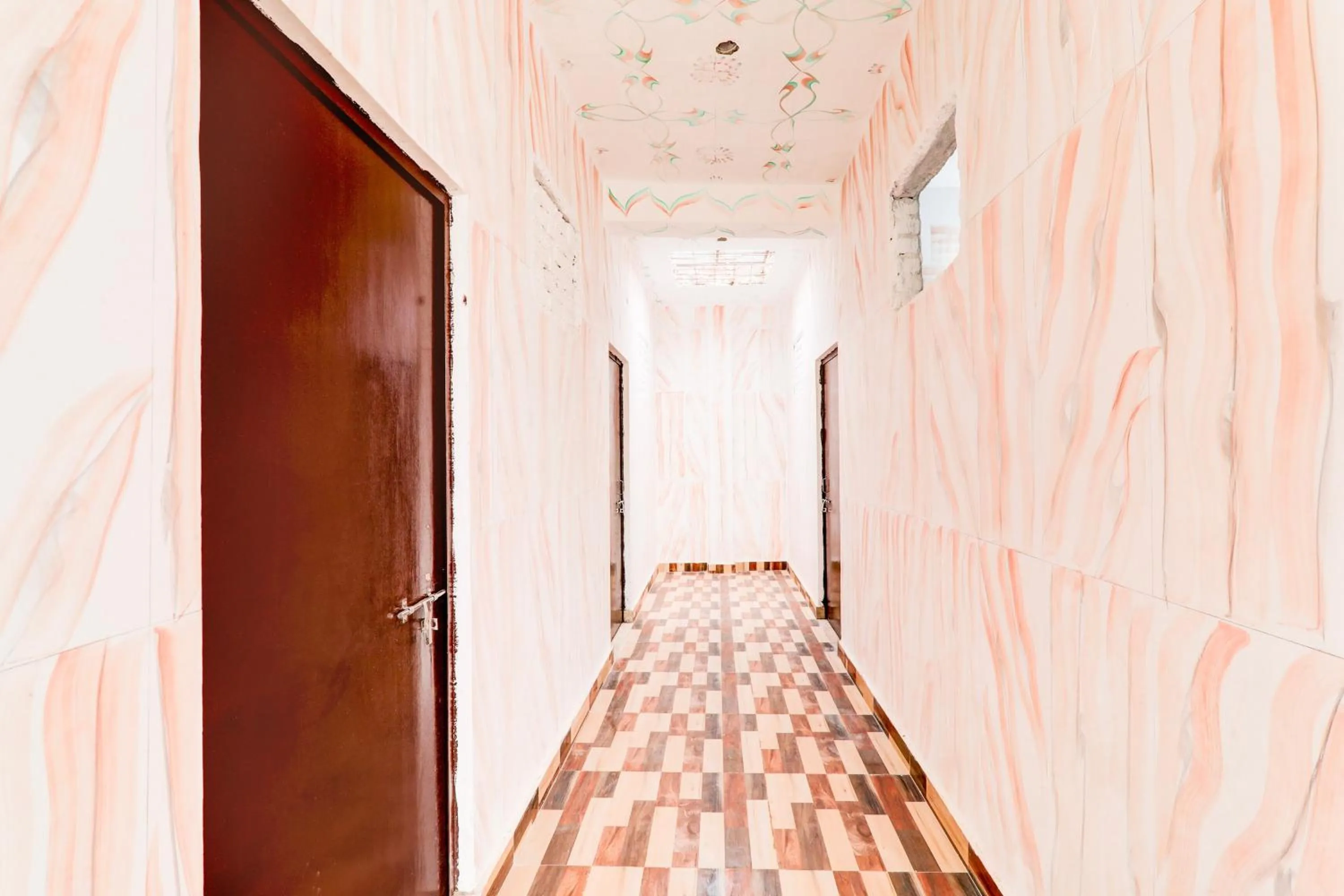 Lobby or reception in Hotel O by OYO BRS Dream