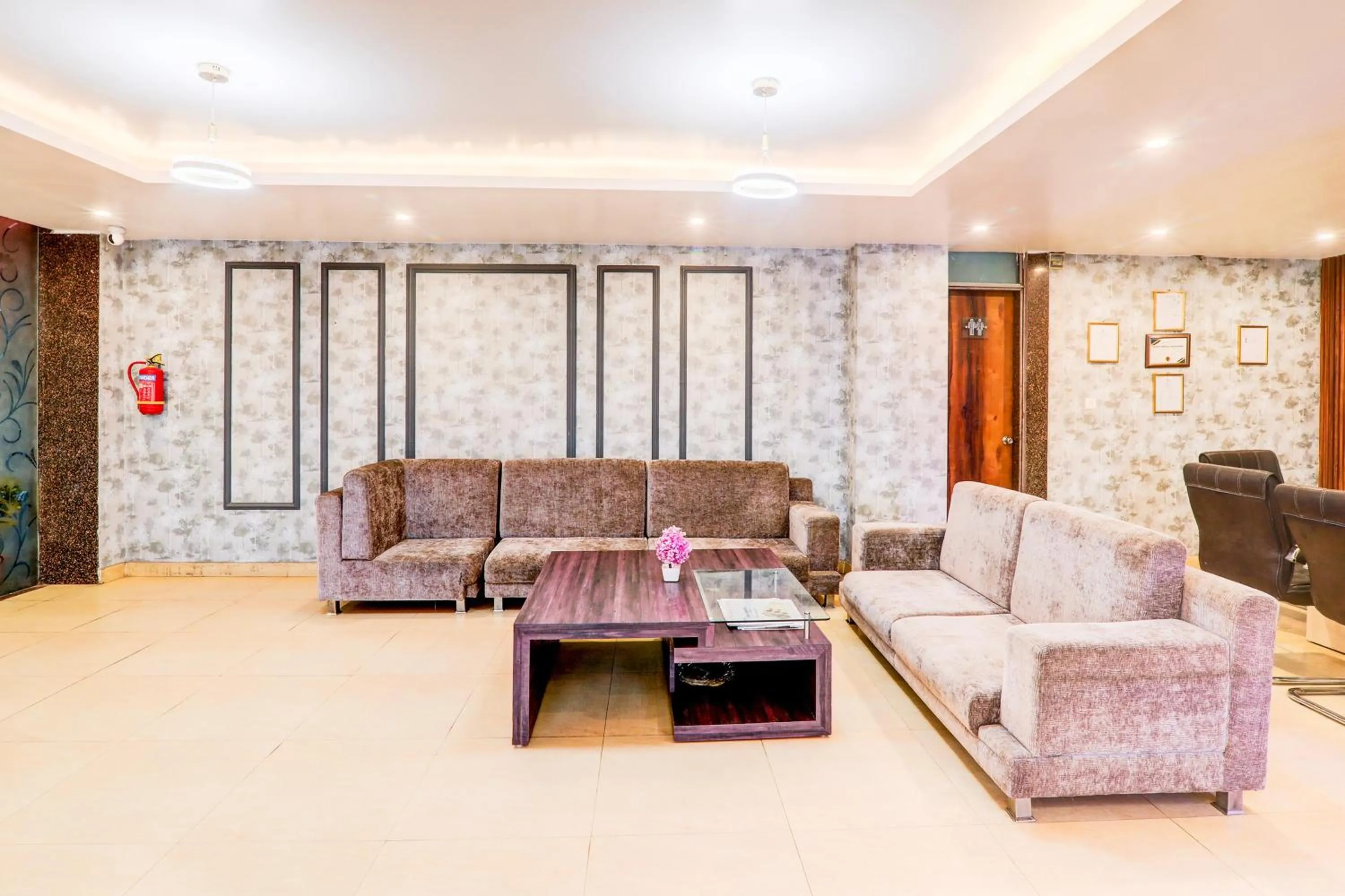 Lobby or reception in Townhouse Sakura