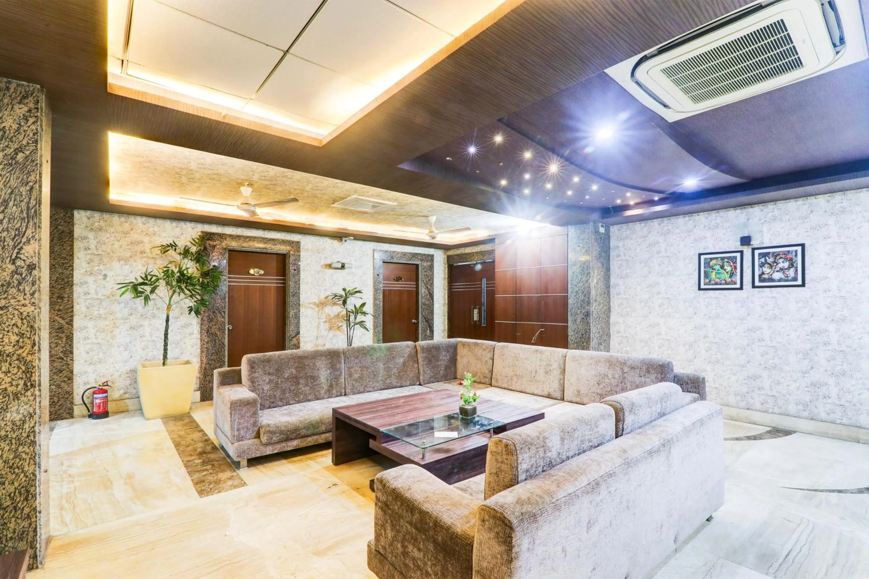 Lobby or reception in Townhouse Sakura