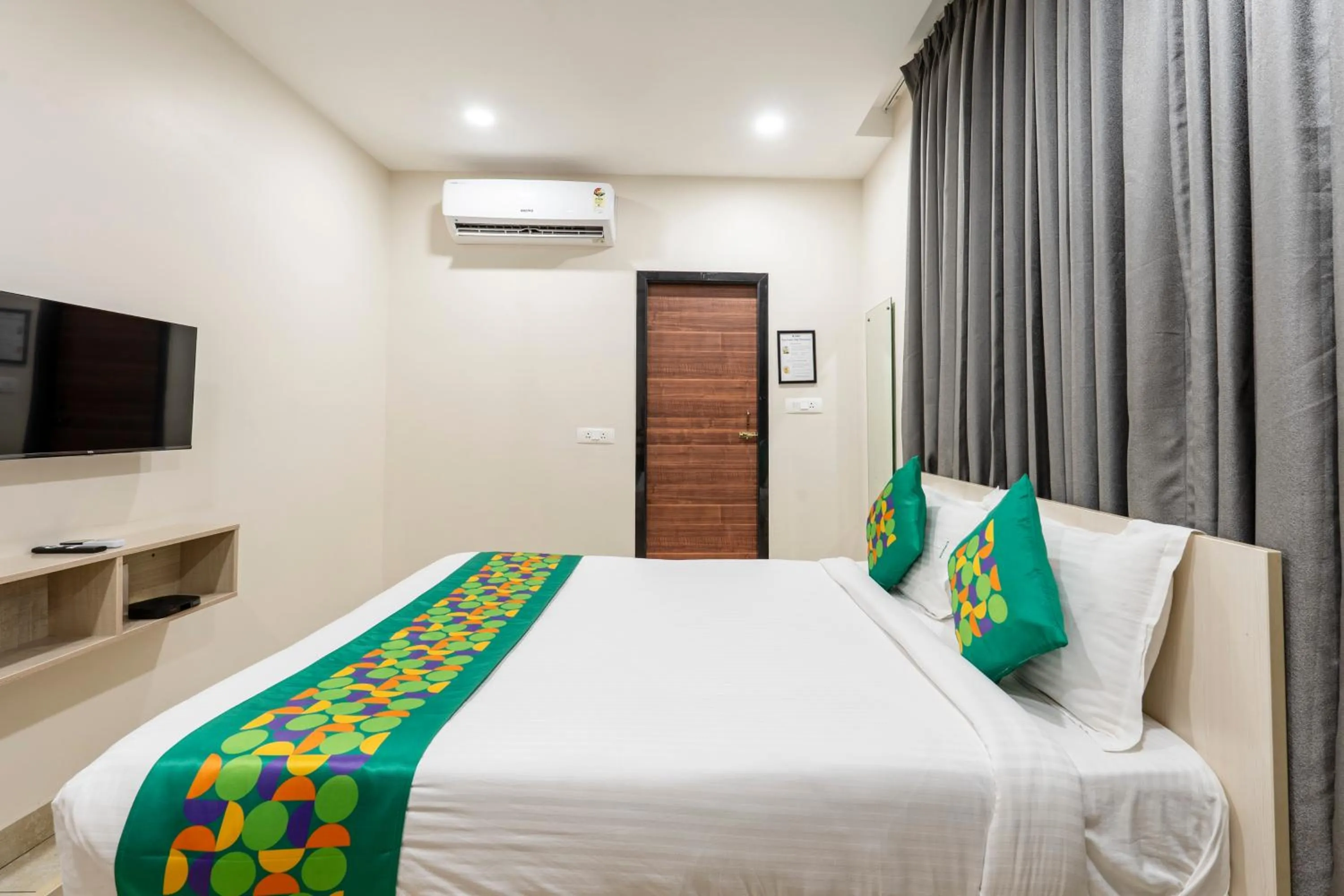 Bed in Treebo Sea Heights