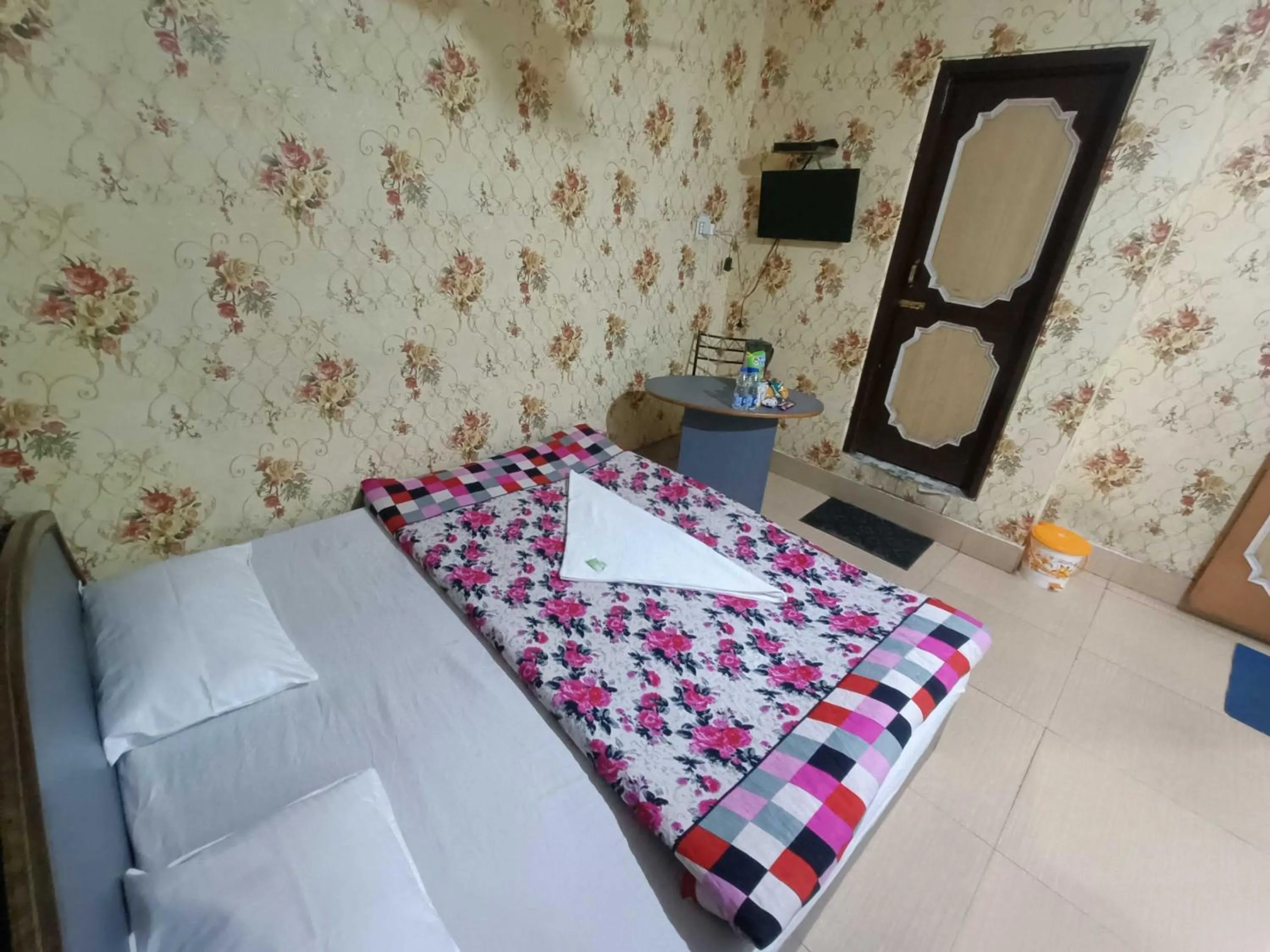 Bedroom, Bed in Hotel O Gongma Guest House