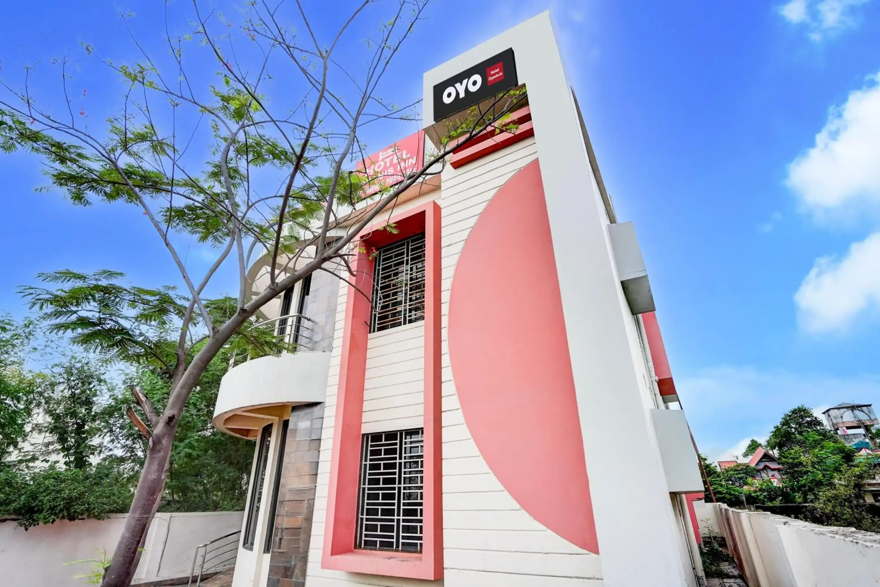 Facade/entrance in Hotel O Oyasis.in Facade/entrance in Hotel O Oyasis.in