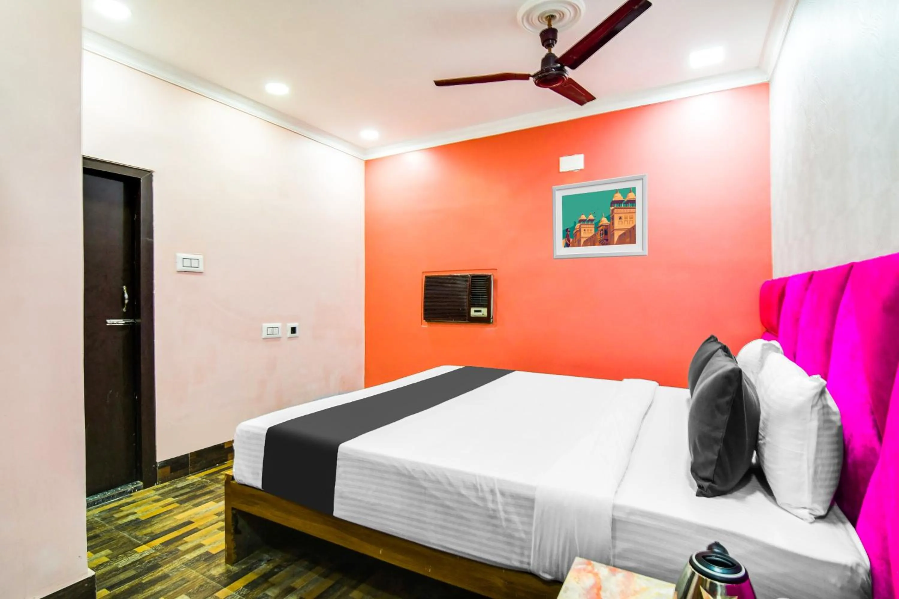 Bathroom in Hotel O Barsana