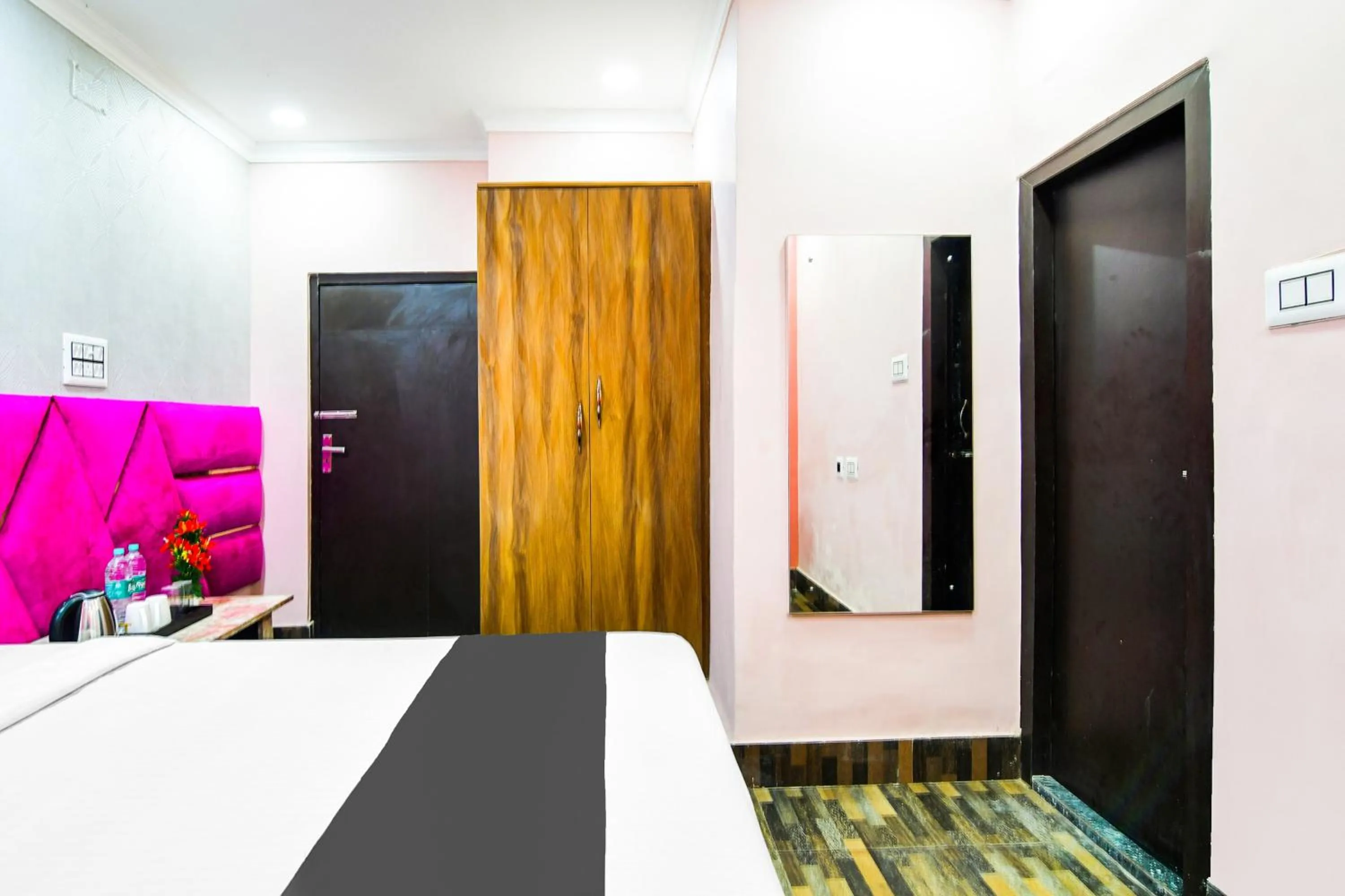 Bedroom in Hotel O Barsana