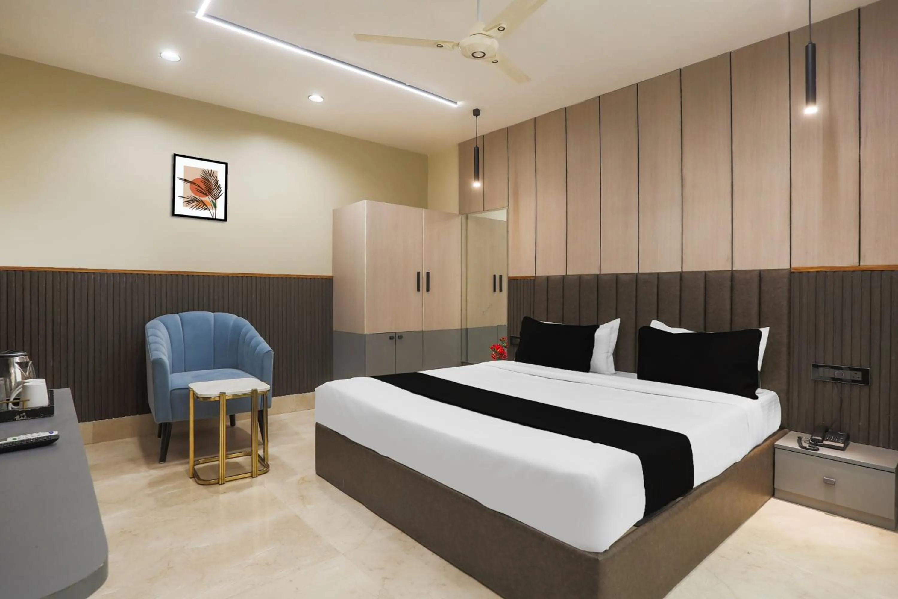 Classic Triple Room - single occupancy in Super Townhouse Oak Hisar