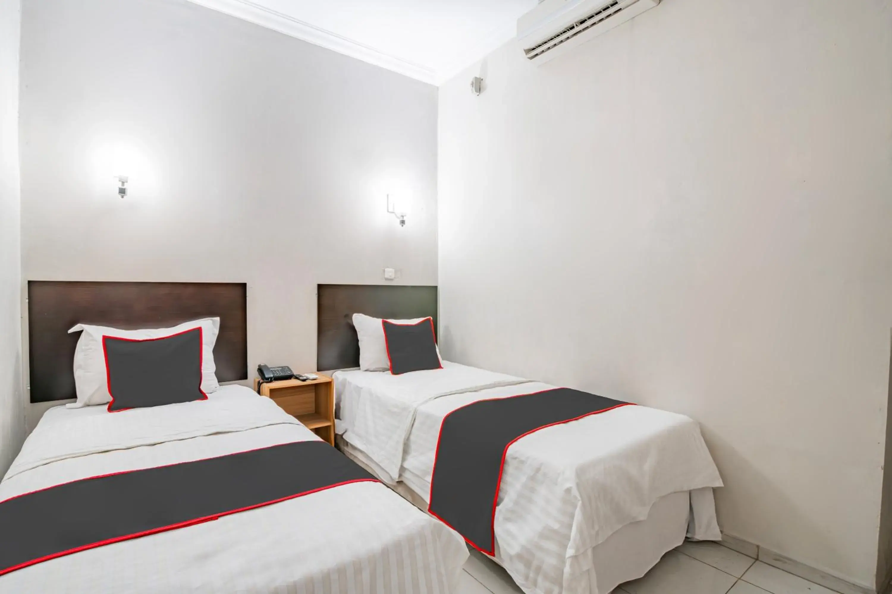 Bedroom, Bed in Collection O Pusat Kota Pekanbaru Near Mall Ska Formerly Hotel Olgaria Bedroom, Bed in Collection O Pusat Kota Pekanbaru Near Mall Ska Formerly Hotel Olgaria