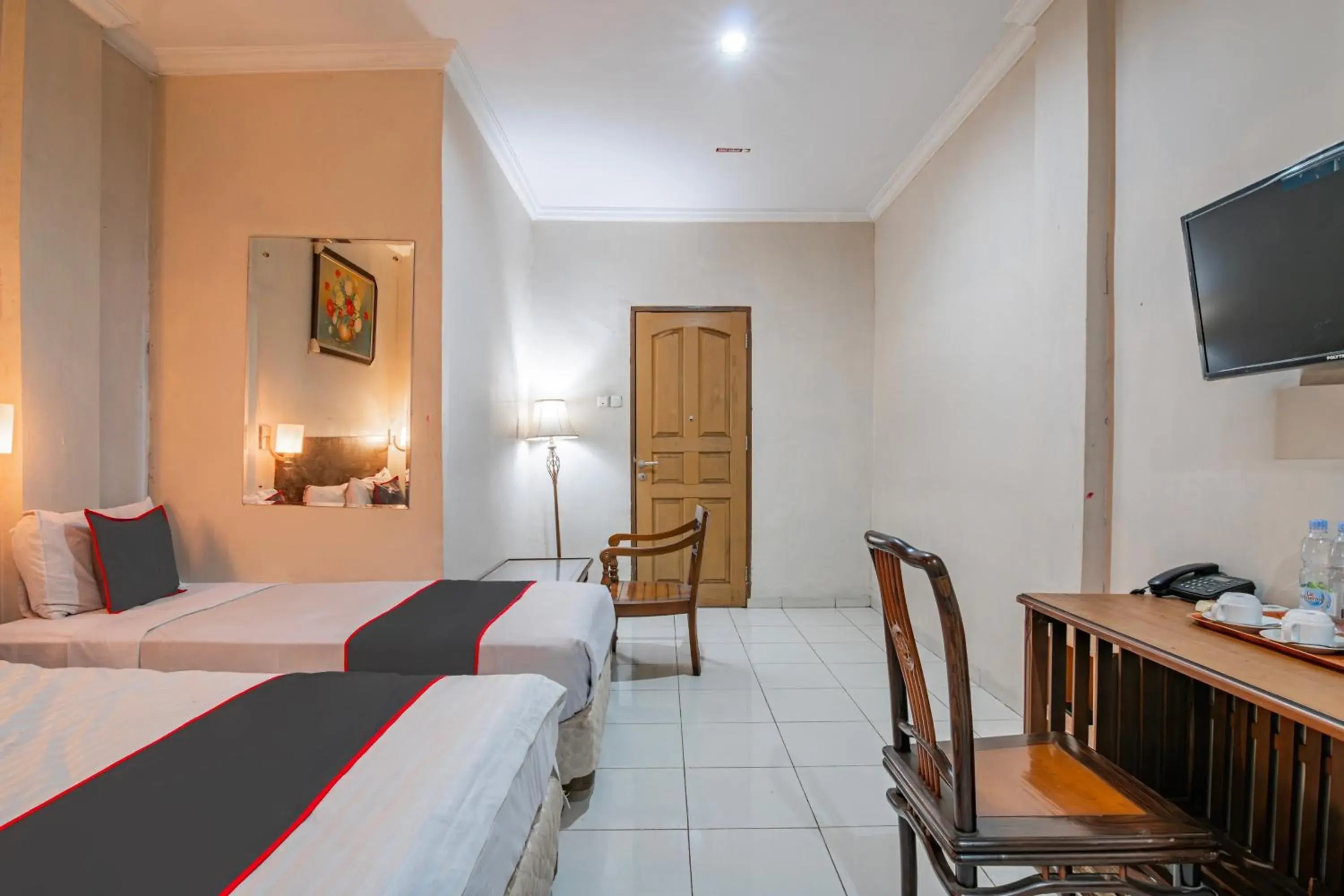 Bedroom, Bed in Collection O Olgaria Hotel Near Living World Pekanbaru Bedroom, Bed in Collection O Olgaria Hotel Near Living World Pekanbaru