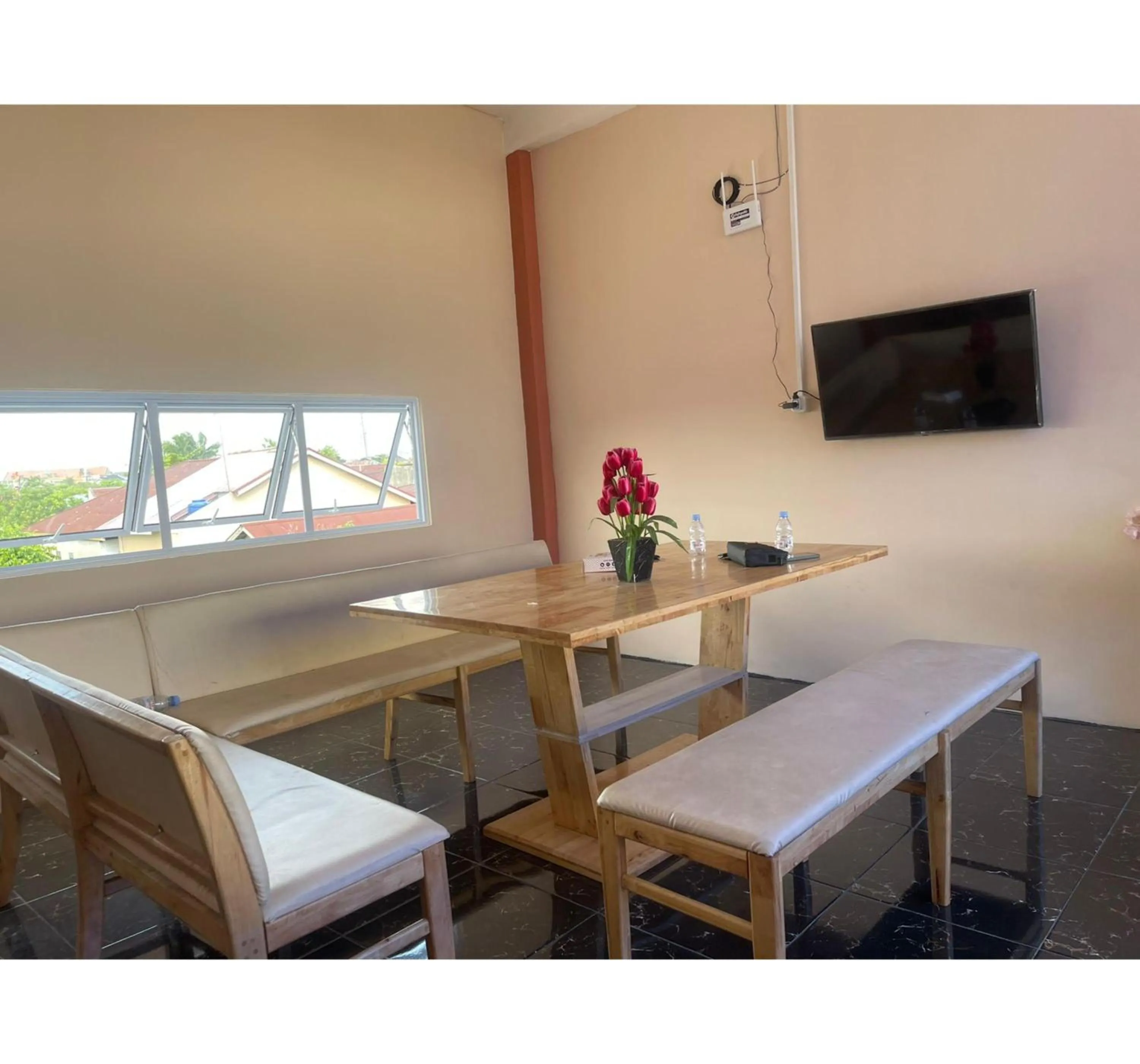 Lobby or reception in Hotel O Ratha Guest House Syariah