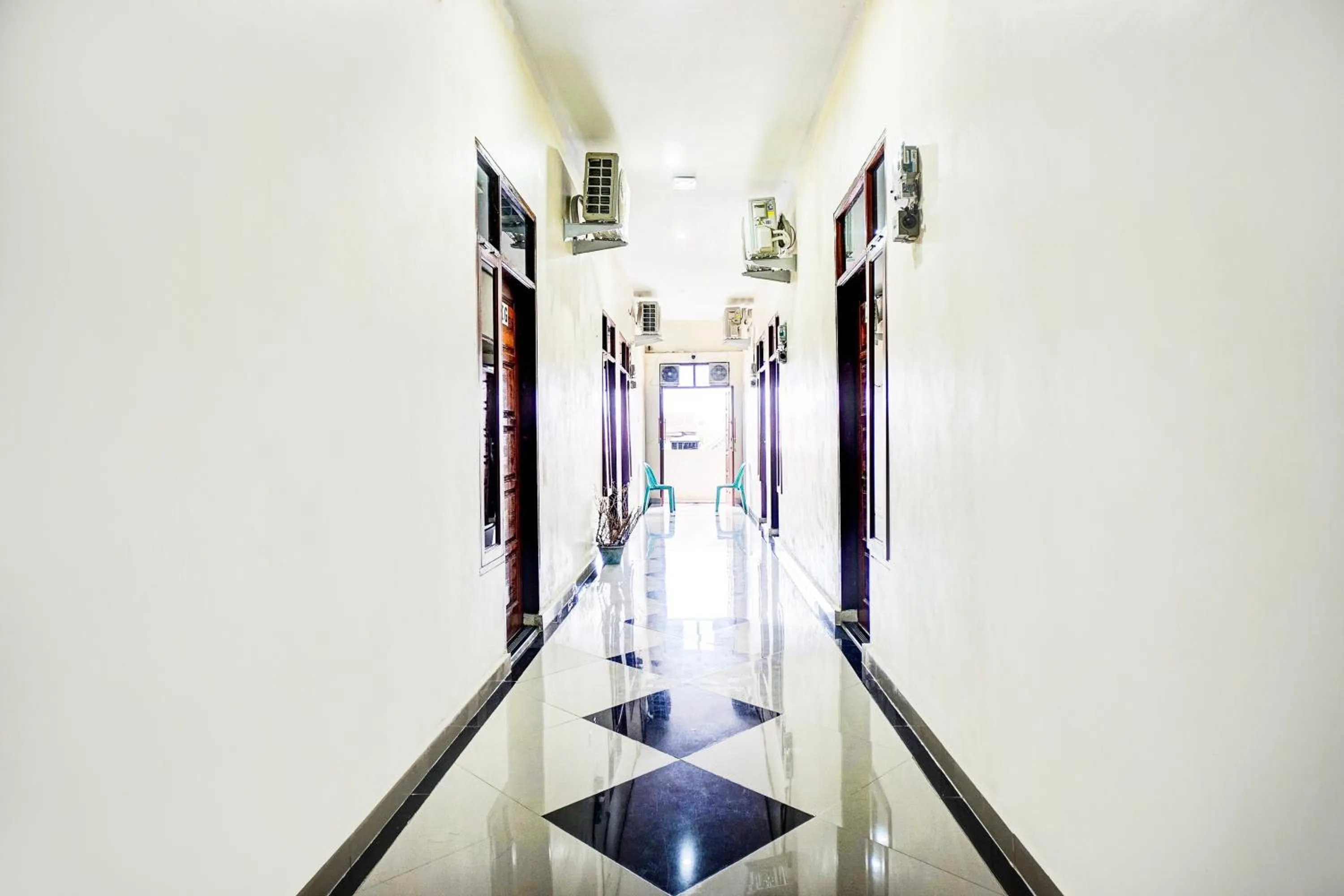 Lobby or reception in Hotel O P&g Guest House