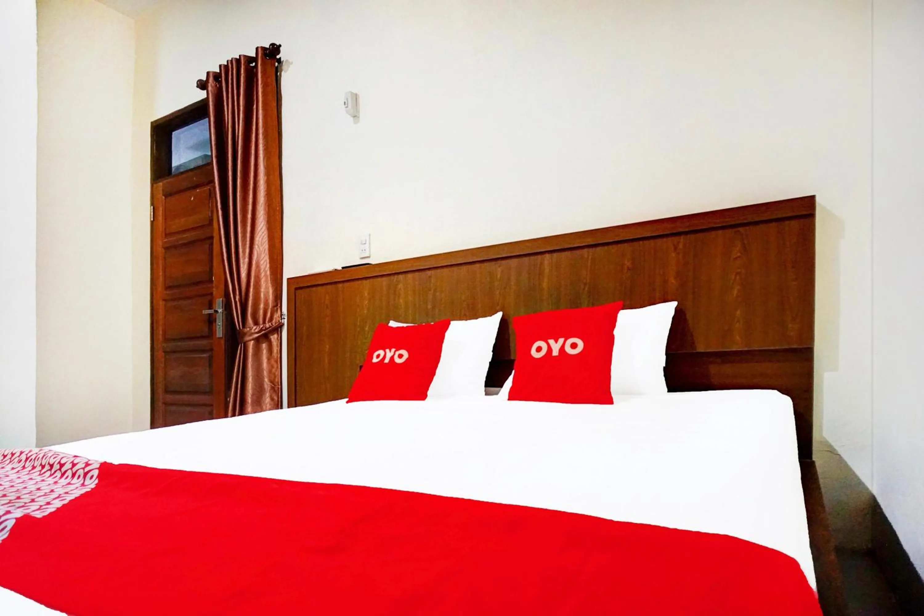 Bedroom, Bed in Hotel O P&g Guest House