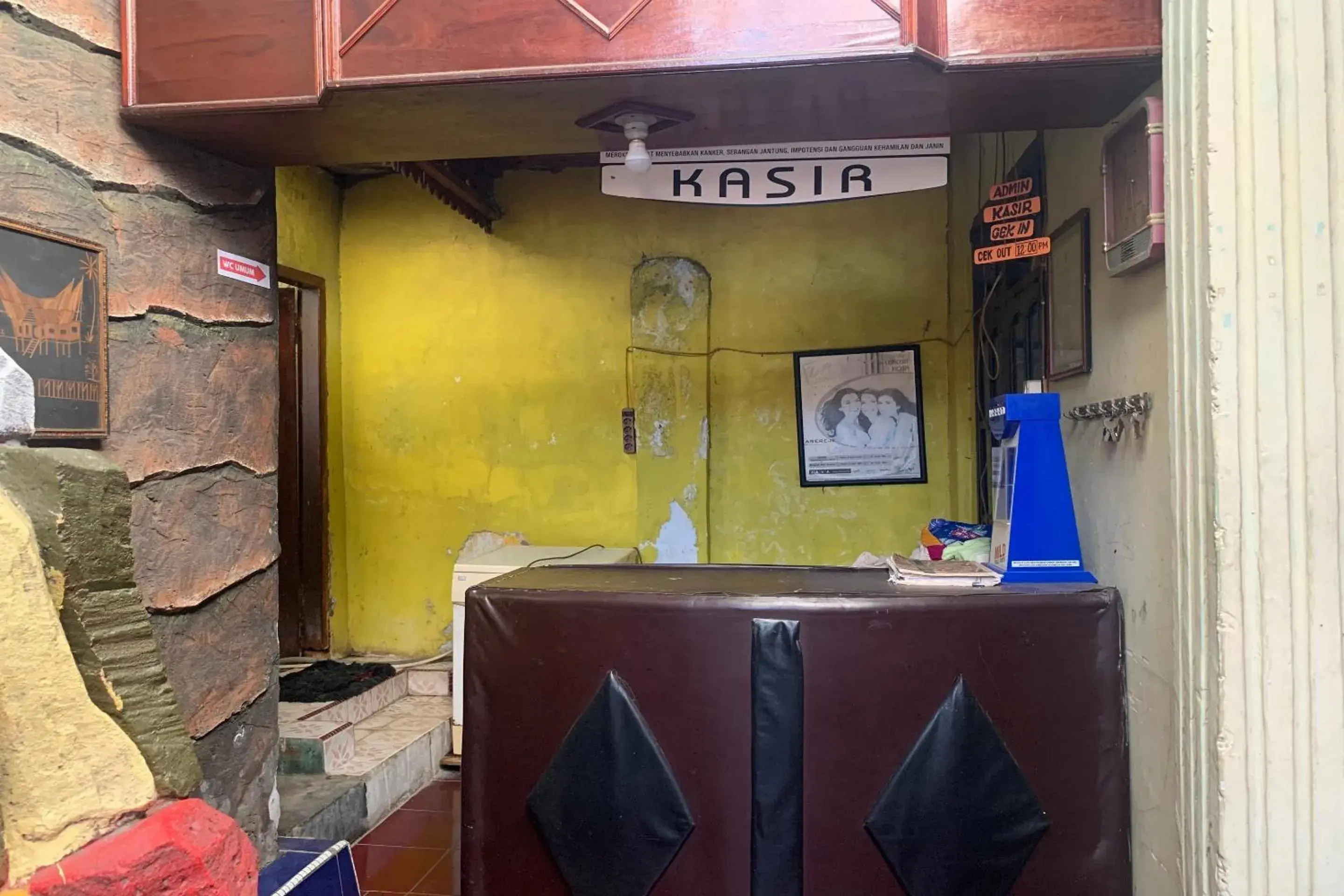 Lobby or reception in Hotel O Melros Place Homestay Lobby or reception in Hotel O Melros Place Homestay