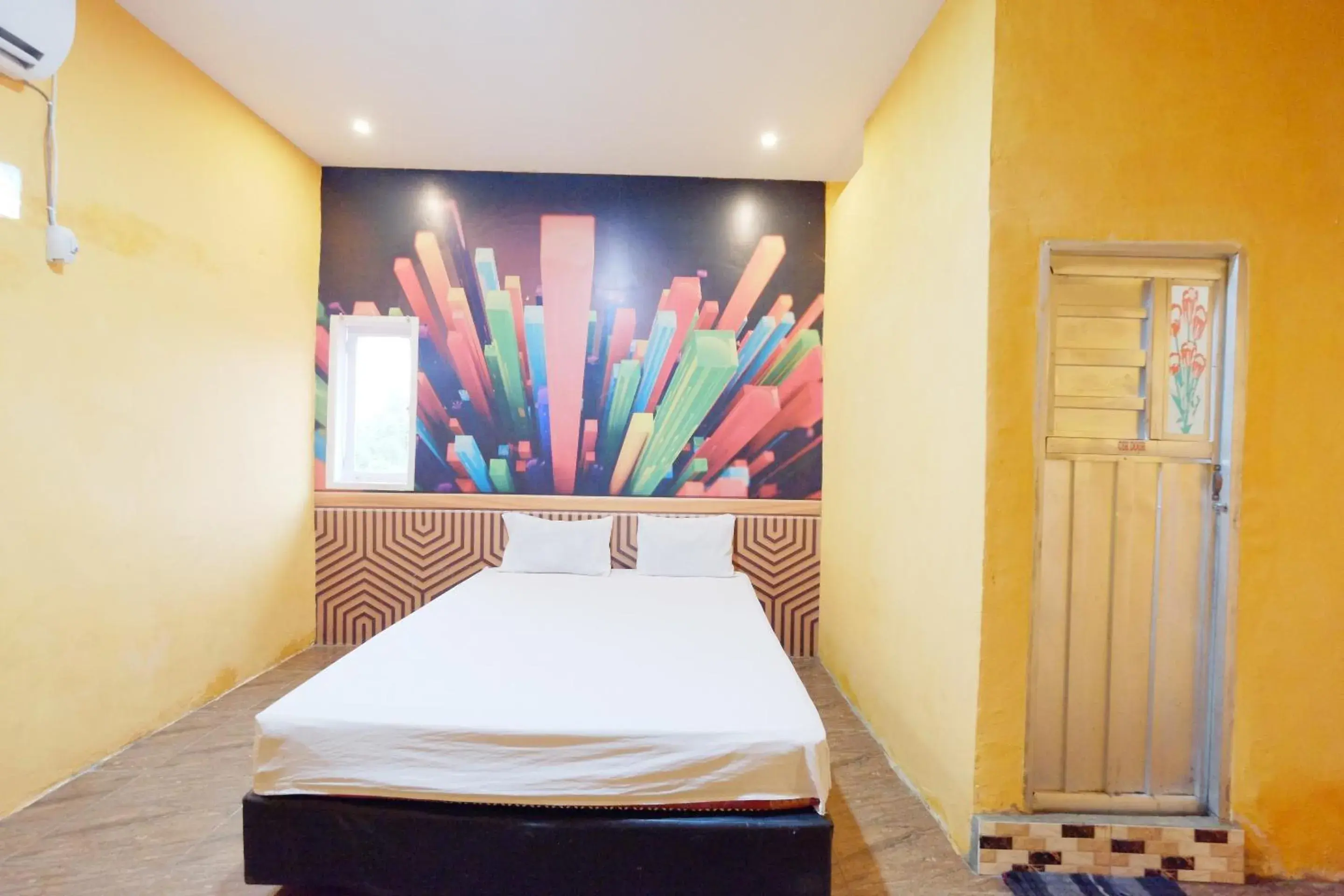 Bedroom, Bed in Hotel O Pondok Sahabat Vianty Near SDN Kampung Parang Bedroom, Bed in Hotel O Pondok Sahabat Vianty Near SDN Kampung Parang