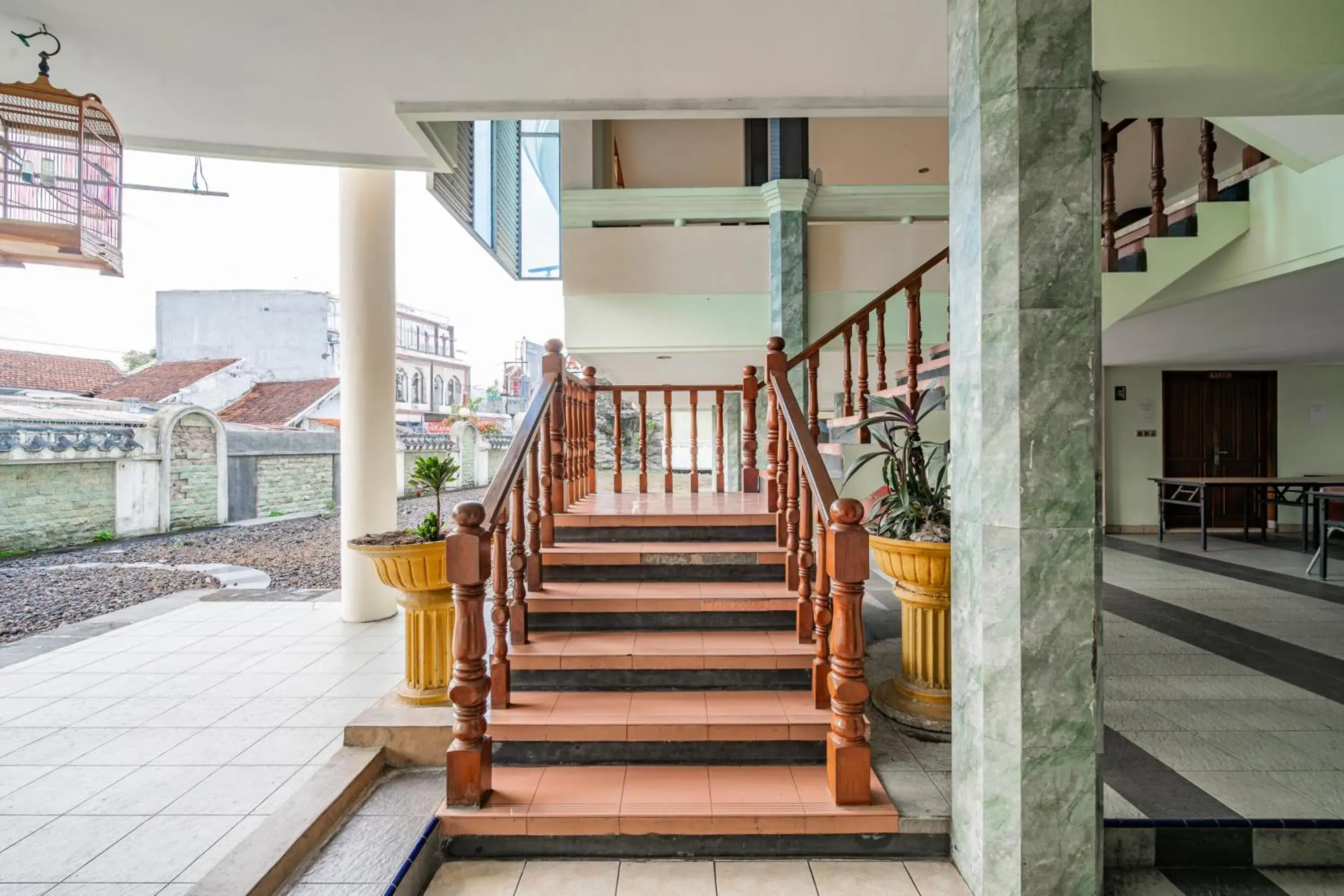 Lobby or reception in Collection O Tasikmalaya Near Stadium Wiradadaha Formerly Hotel Abadi Lobby or reception in Collection O Tasikmalaya Near Stadium Wiradadaha Formerly Hotel Abadi