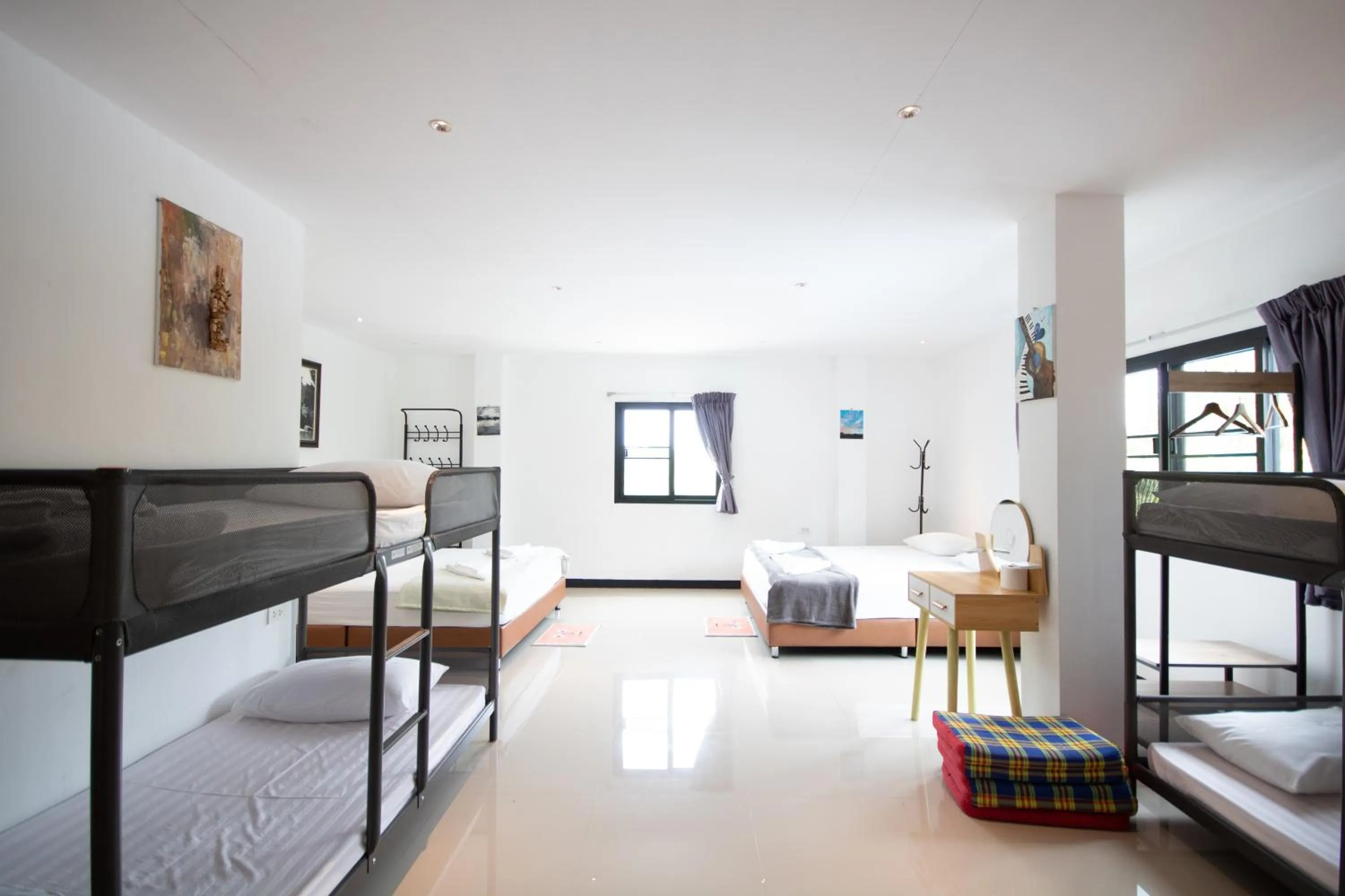 Bedroom, Bed in Arttra Villa