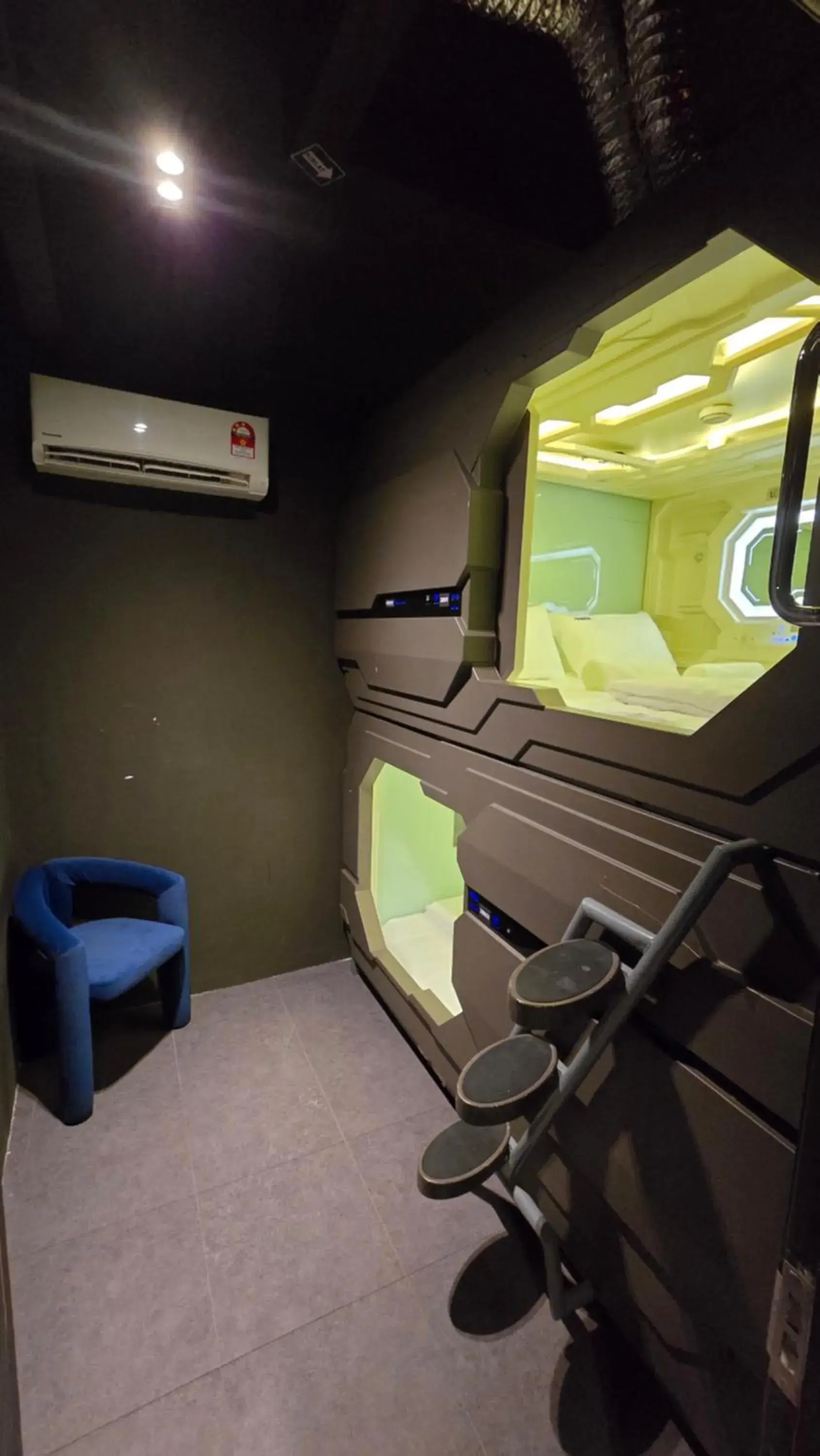 Standard Double Room with Shared Bathroom in Space Hotel KL Sentral Standard Double Room with Shared Bathroom in Space Hotel KL Sentral