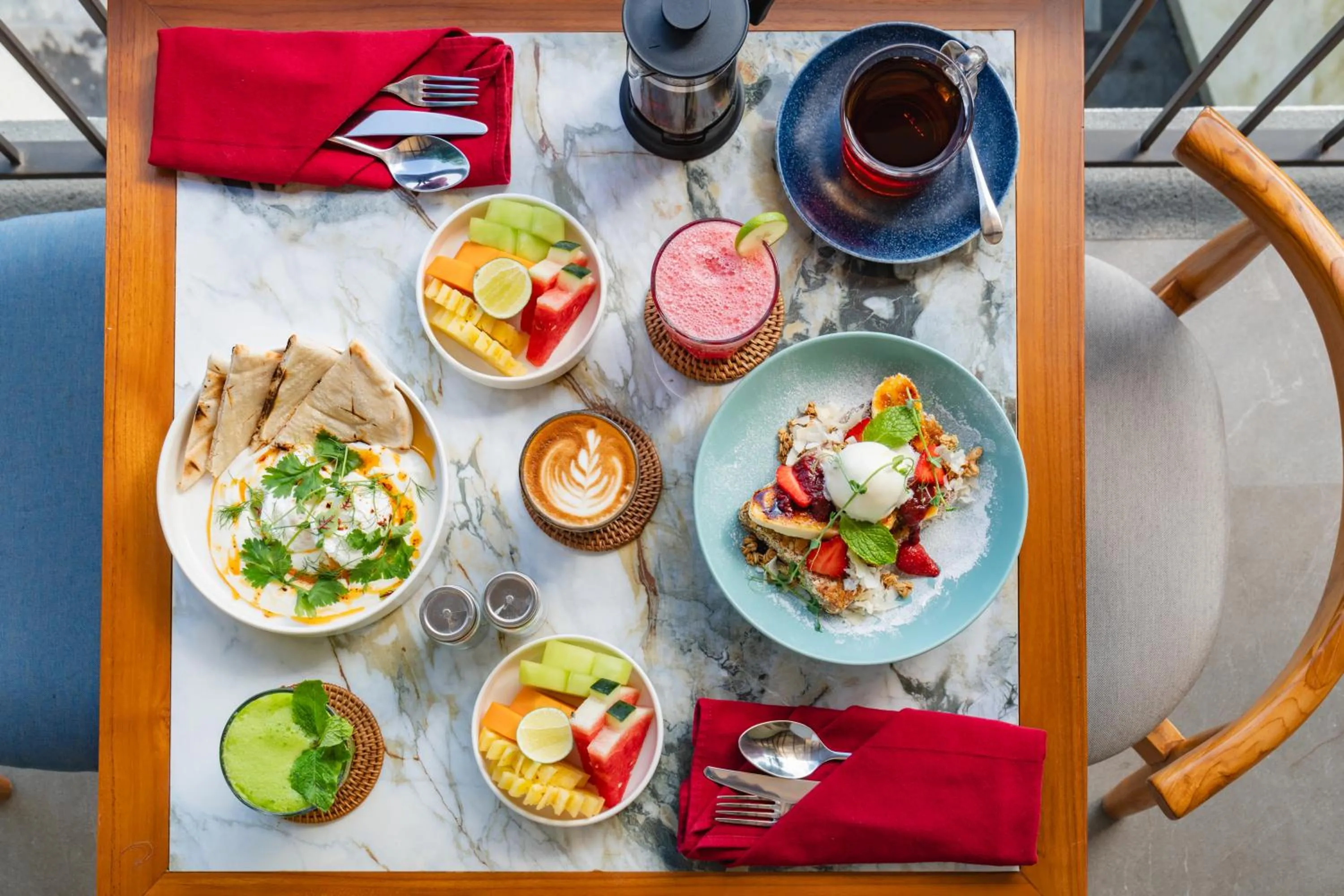 Food and drinks in Arpana Luxury Private Pool Villas