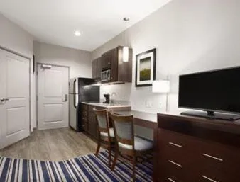 TV and multimedia in Hawthorn Extended Stay by Wyndham Midland