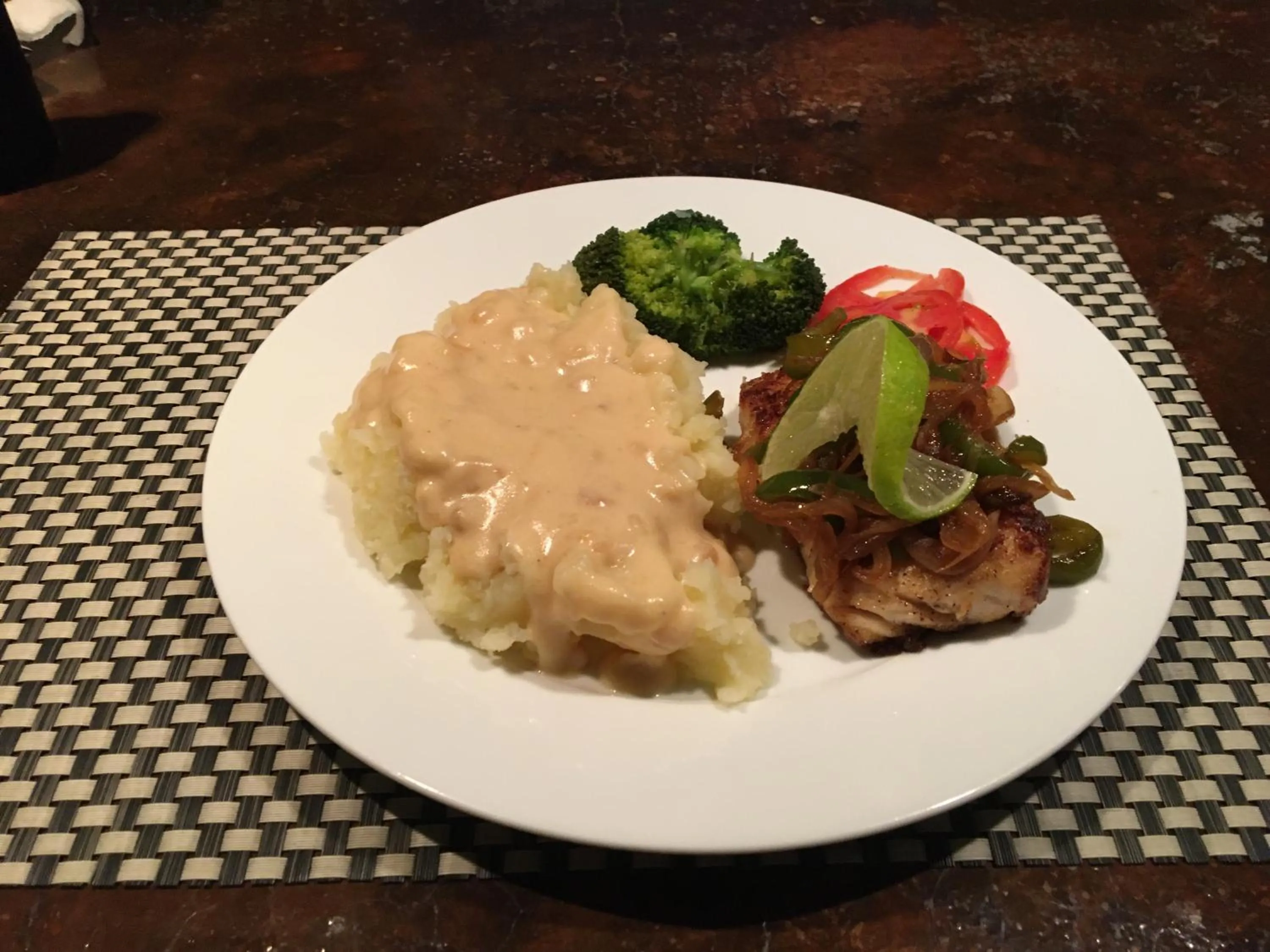 Food in Almond Tree Hotel Resort