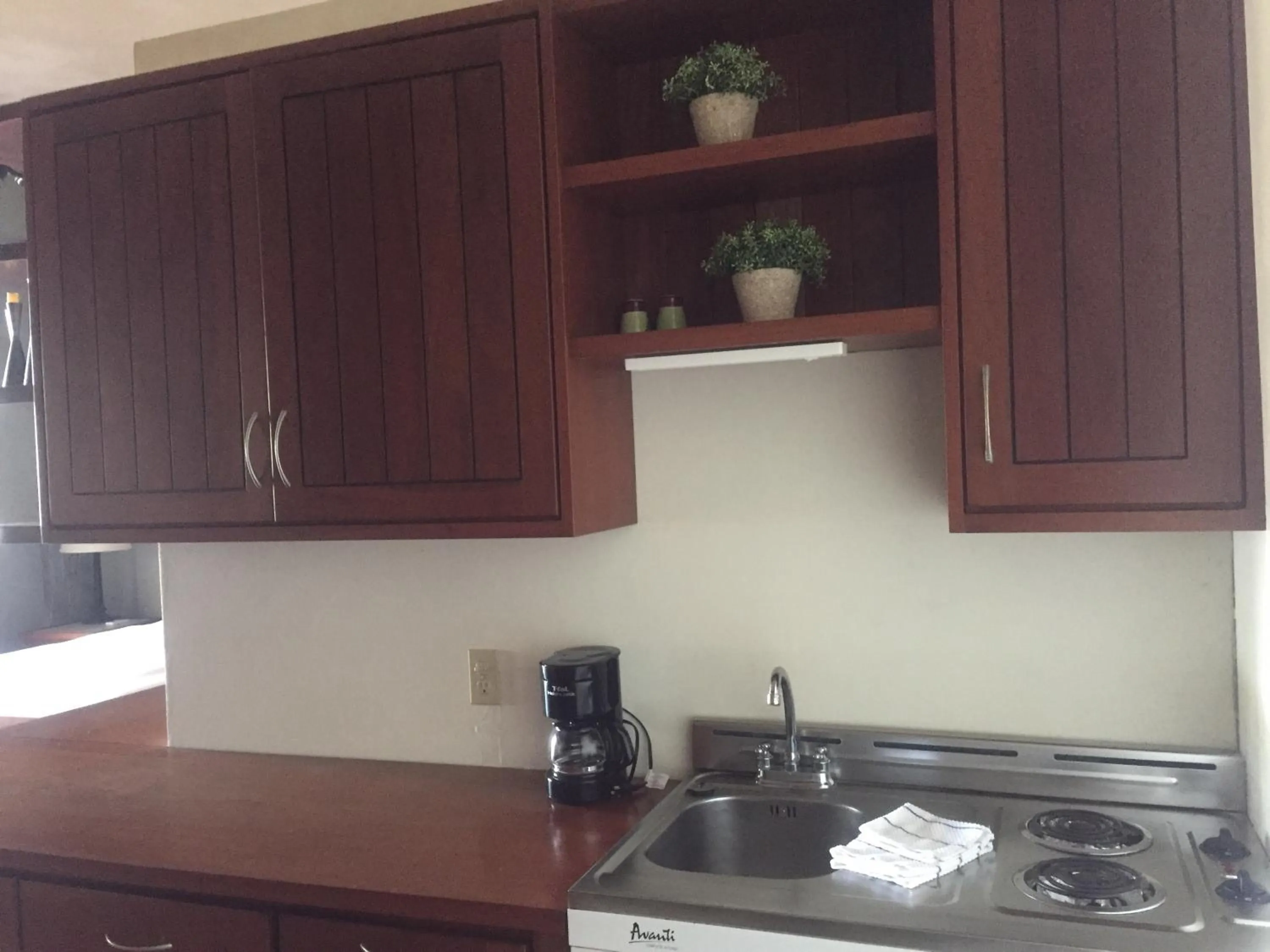 Almond Tree Hotel Resort