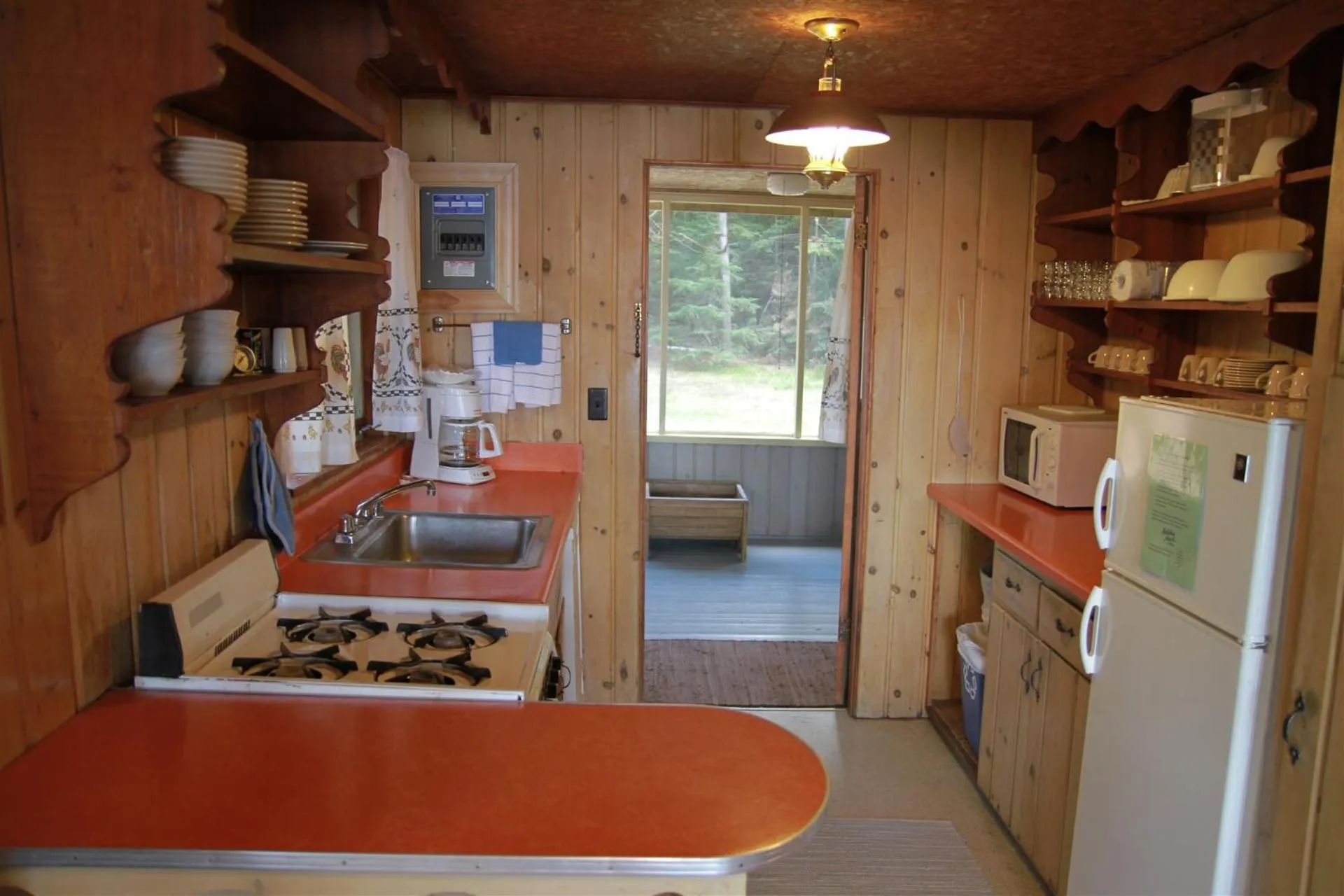 Kitchen or kitchenette in Holiday Acres Resort
