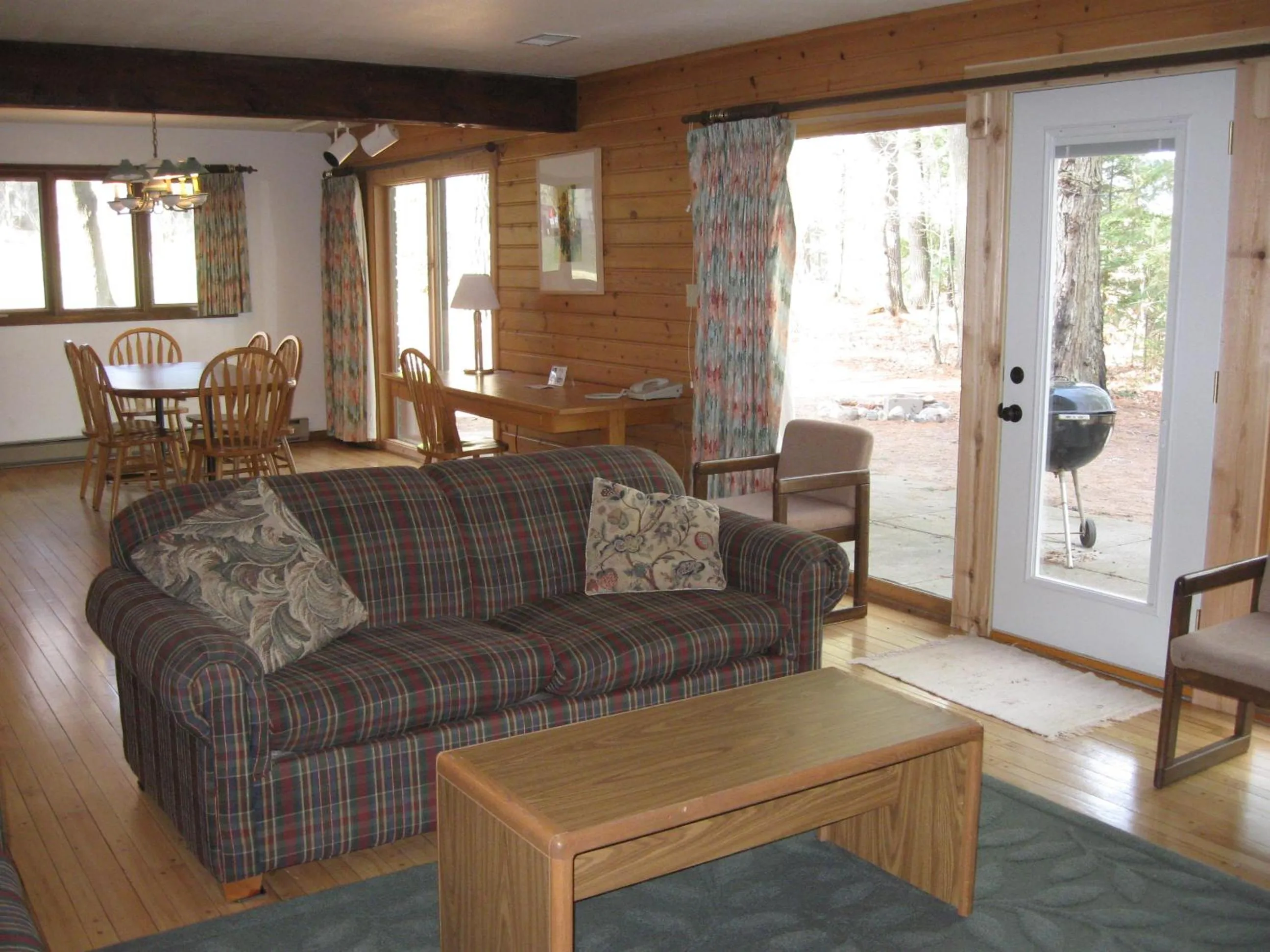 Living room in Holiday Acres Resort