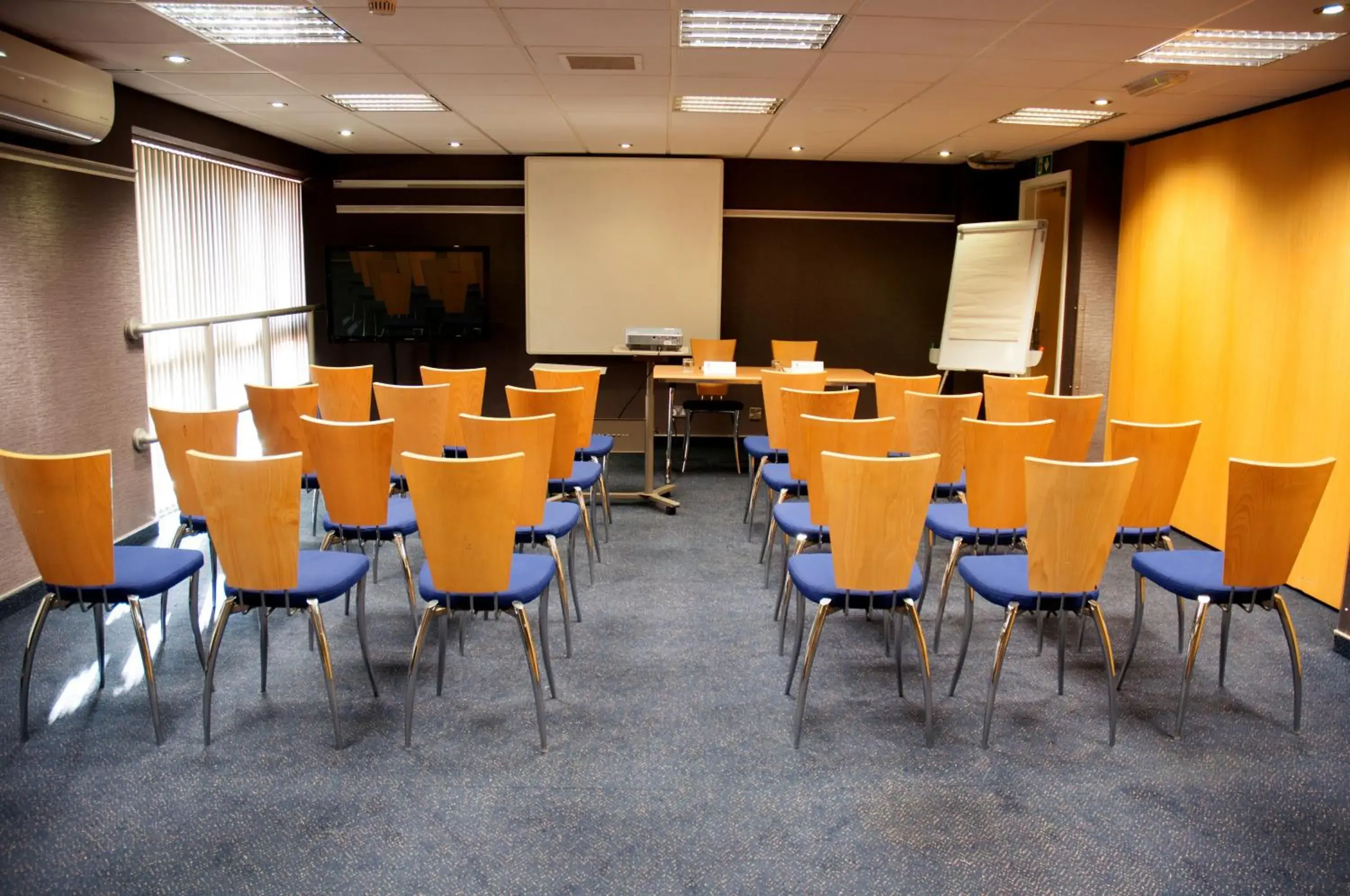 Meeting/conference room in Best Western Nottingham Derby