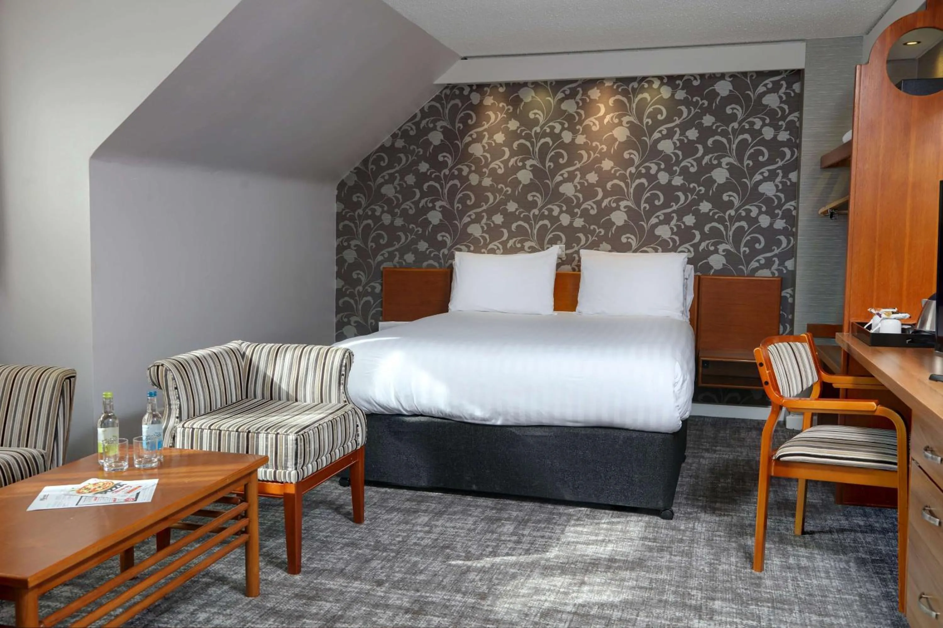 Photo of the whole room in Best Western Nottingham Derby