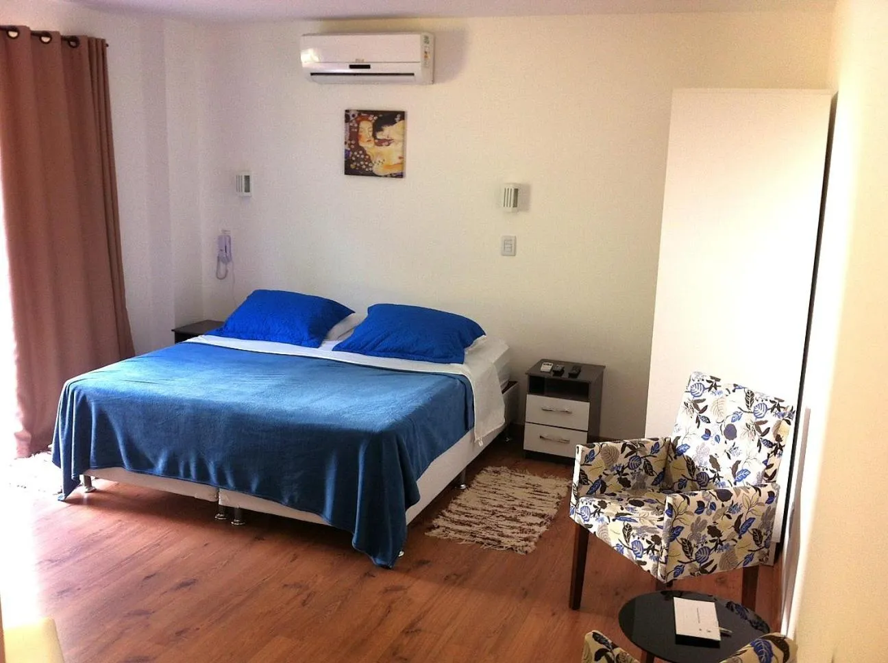 Photo of the whole room, Bed in The Hyperion Boutique Hotel