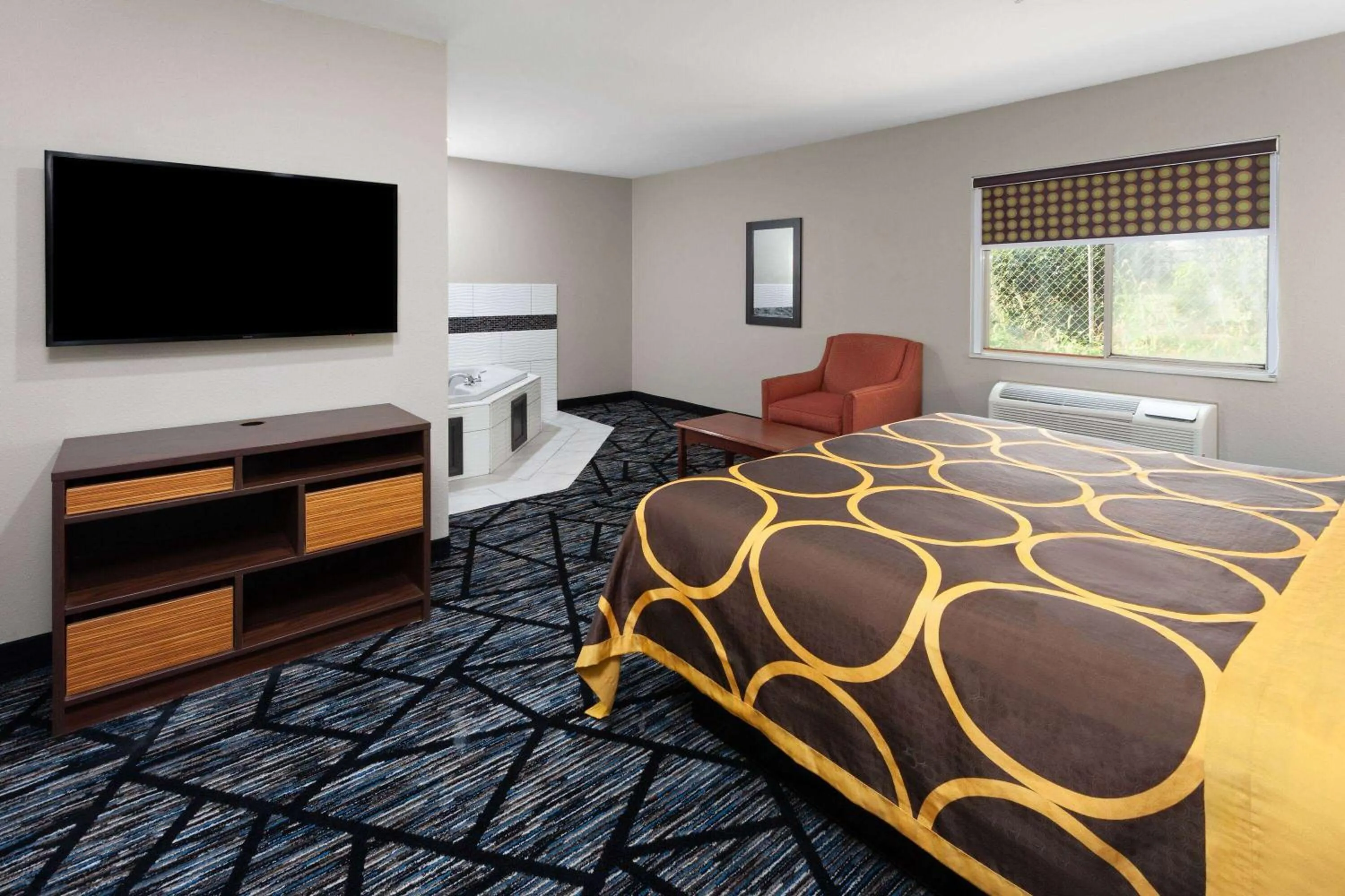 Photo of the whole room in Super 8 by Wyndham Olney