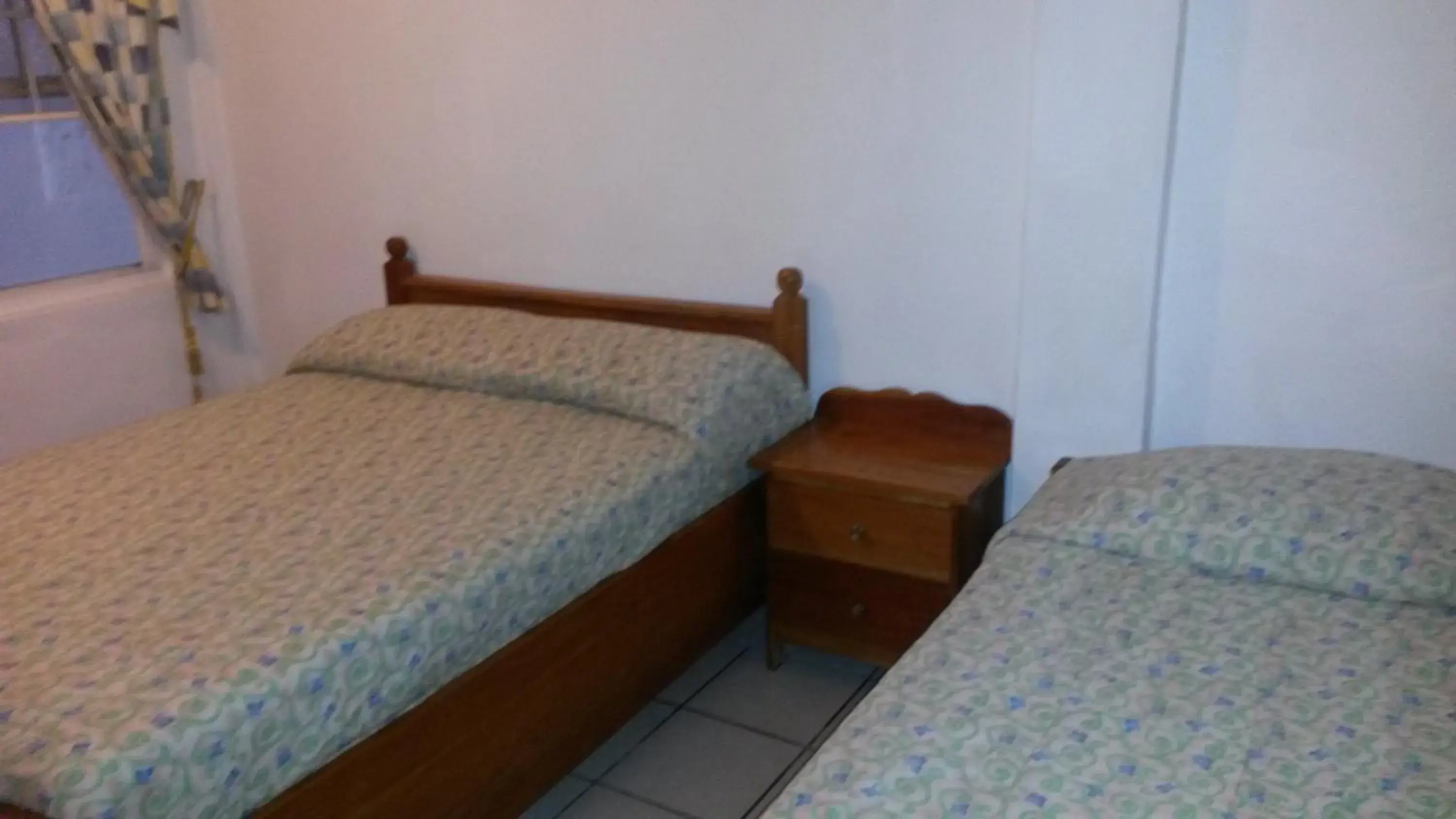 Budget Double Room in Las Palmas Hotel Budget Double Room in Las Palmas Hotel