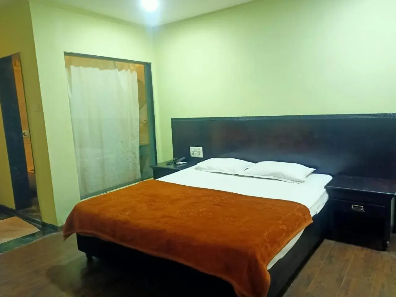 Bed in Hotel Skylark Bed in Hotel Skylark