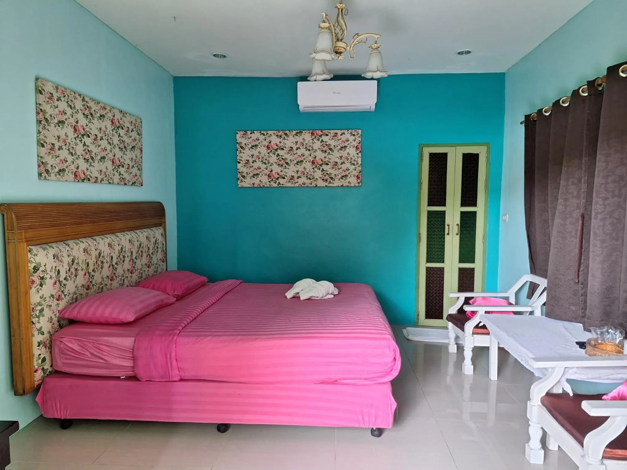 Bed in Baanrak amphawa homestay