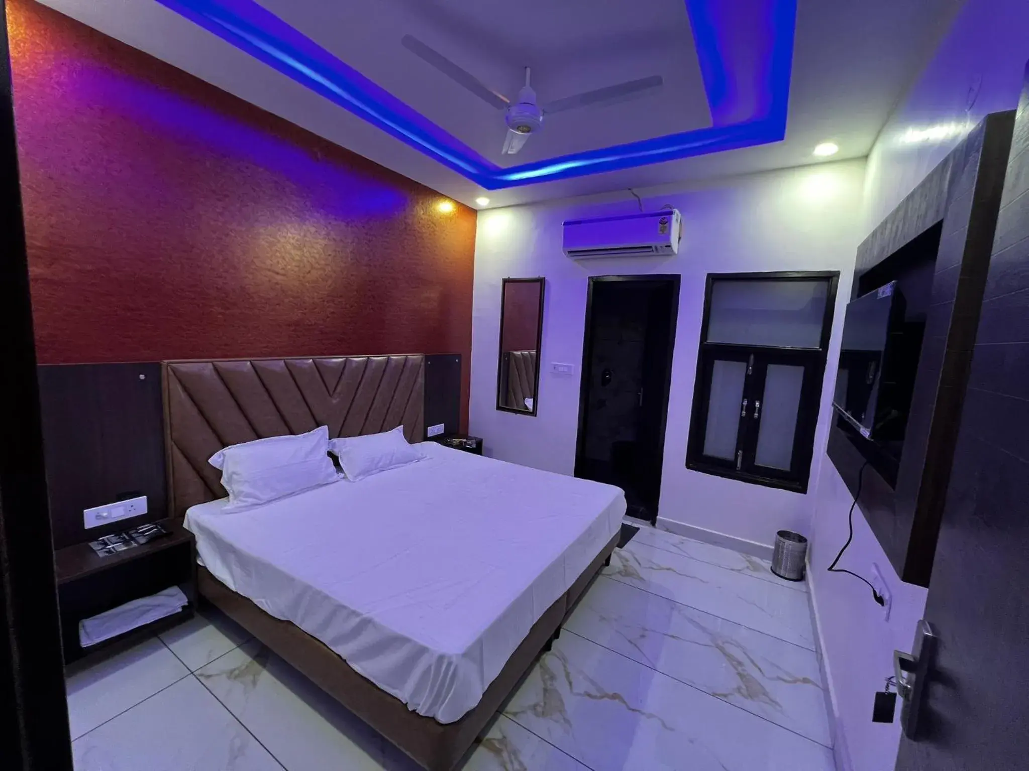 Bed in Hotel AJL Bed in Hotel AJL