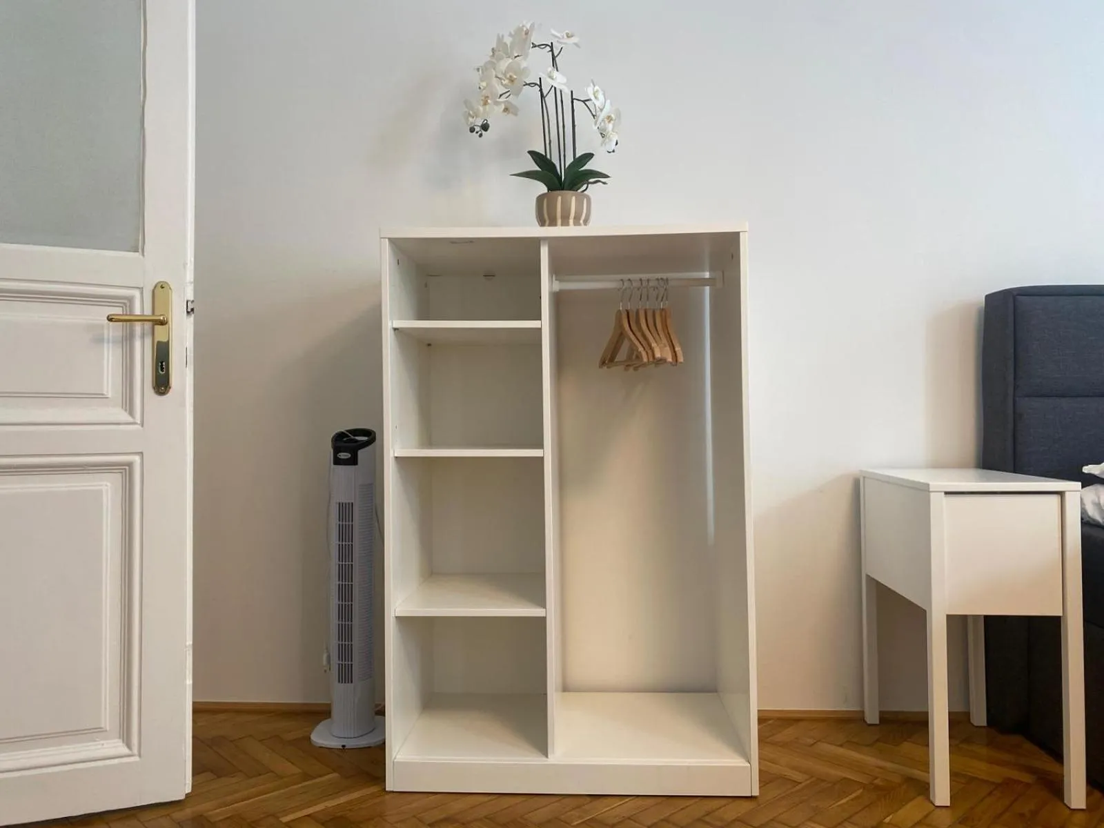 wardrobe in Villa Jahn