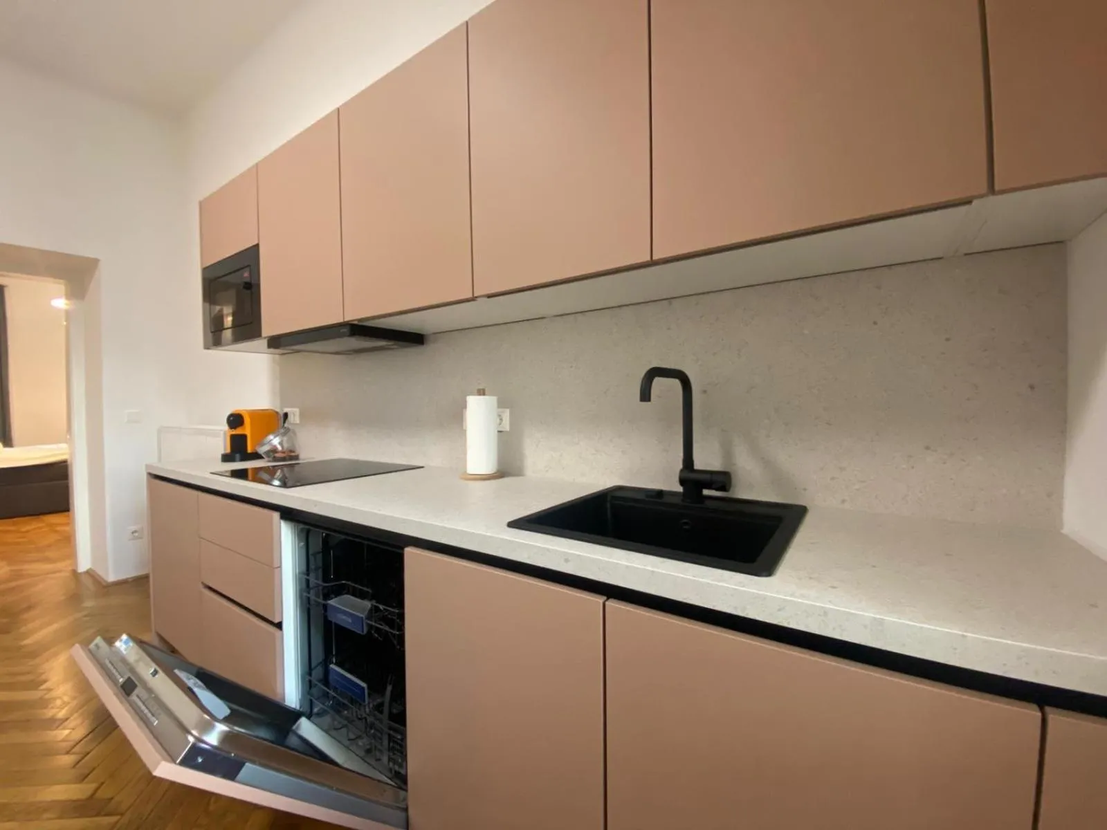 Kitchen or kitchenette in Villa Jahn