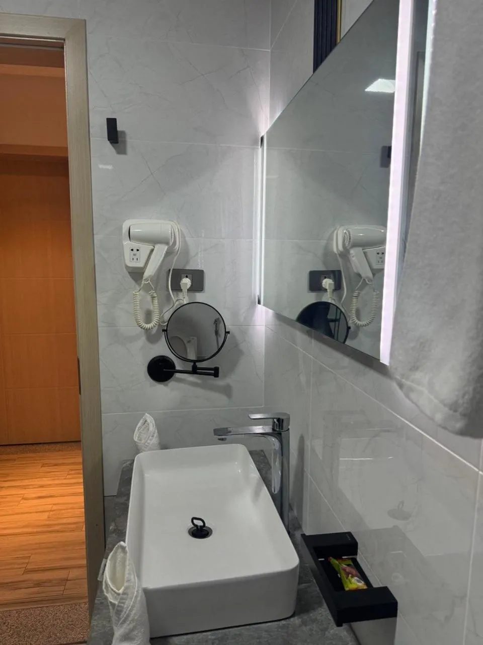 Bathroom in Bentark Hotel