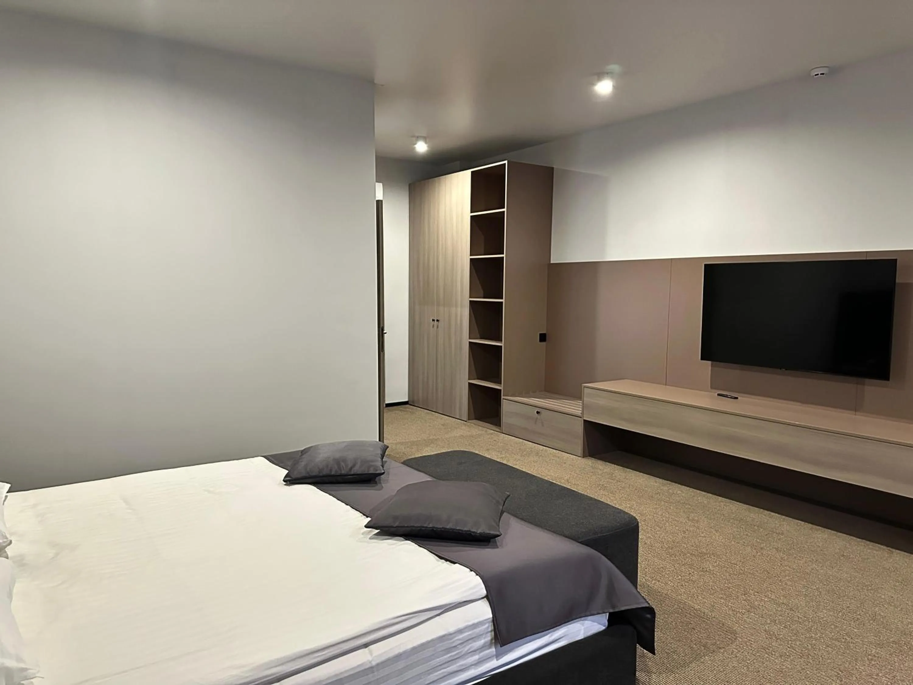 Property building, Bed in Optima Collection Chernivtsi