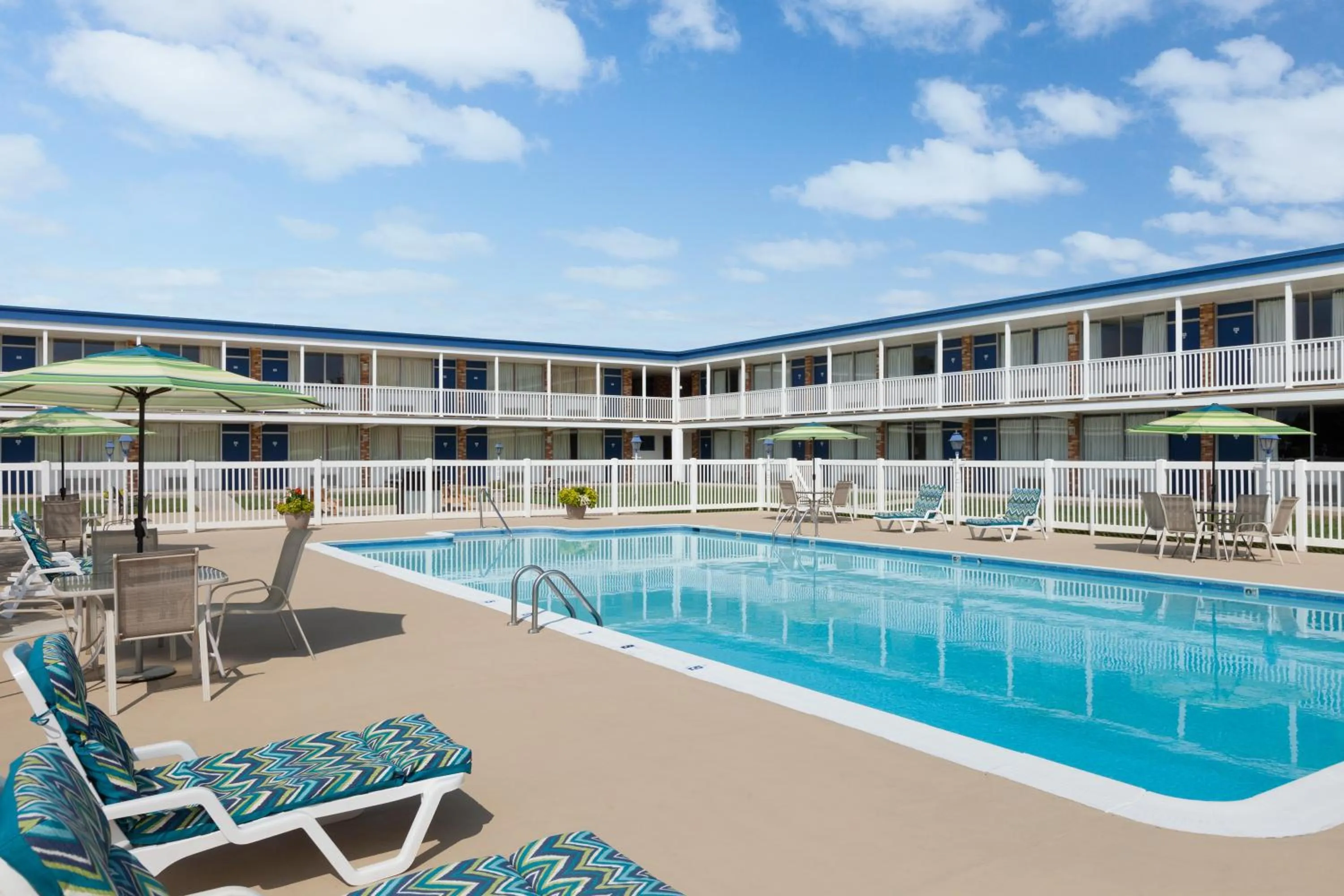 Swimming pool in Days Inn by Wyndham Waynesboro
