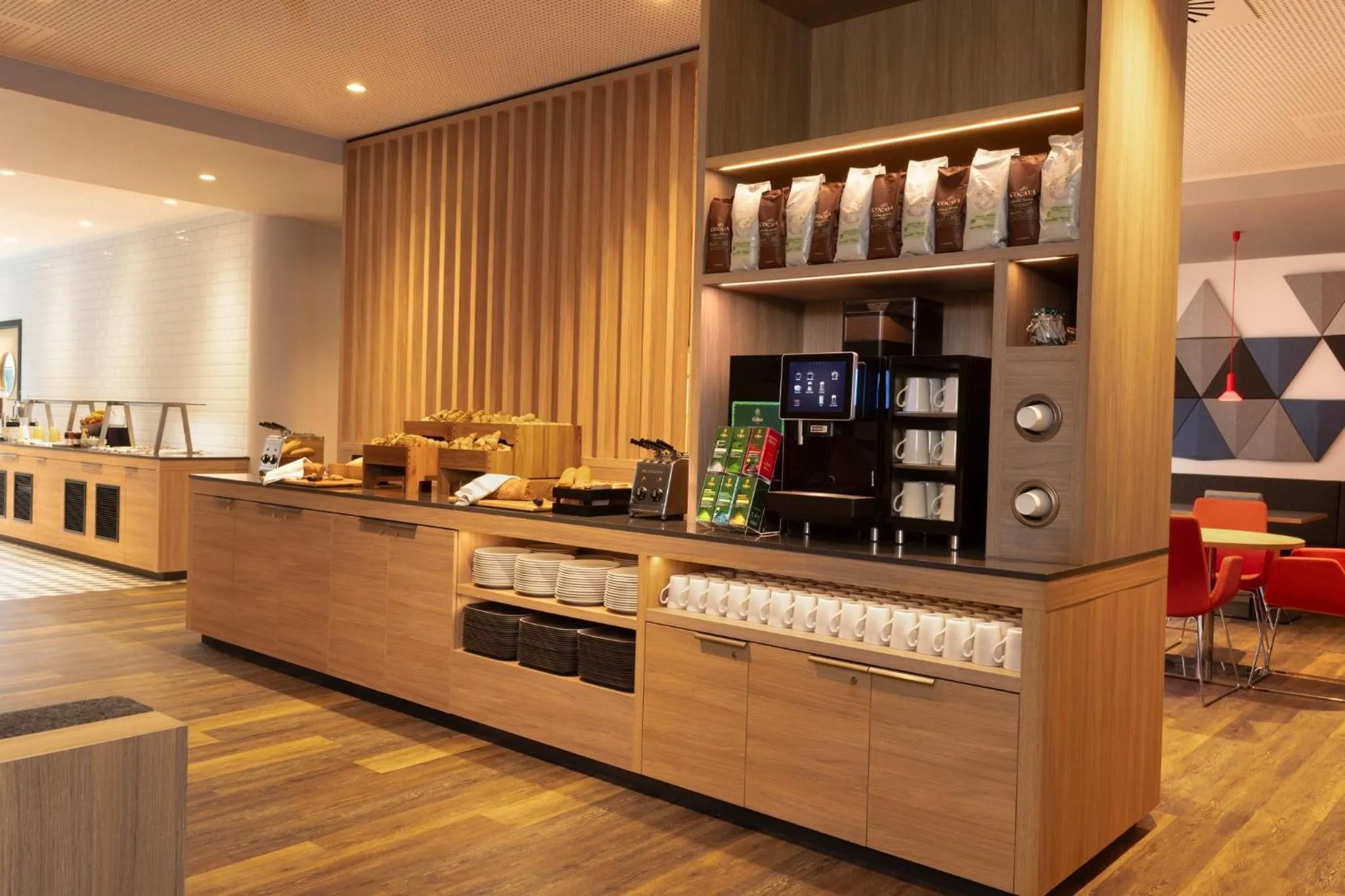 Breakfast in Holiday Inn Express Brussels - Airport by IHG