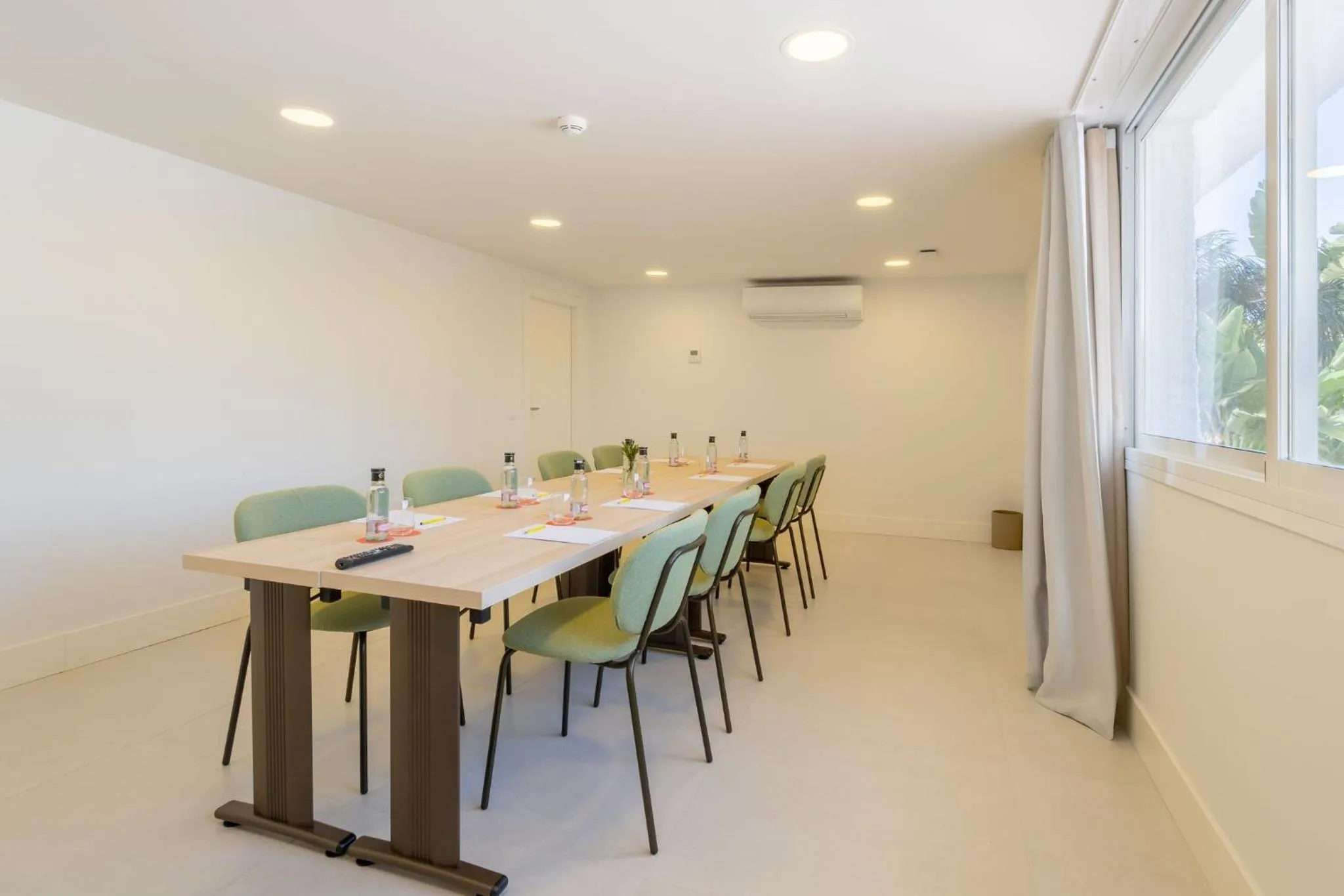 Meeting/conference room in Kimpton Los Monteros Marbella by IHG