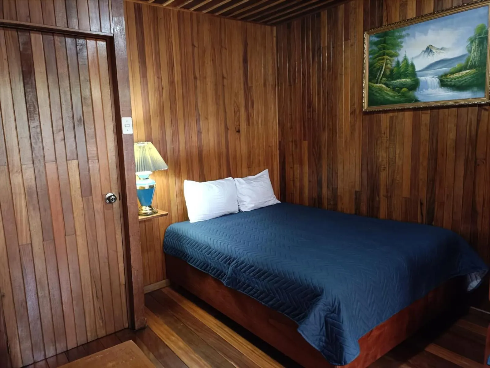 Bed in Hotel Bell Bird