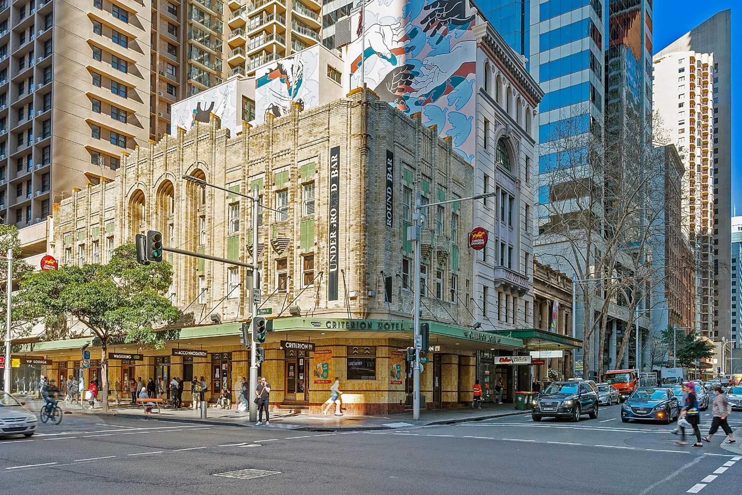 Property building in Criterion Hotel Sydney Property building in Criterion Hotel Sydney
