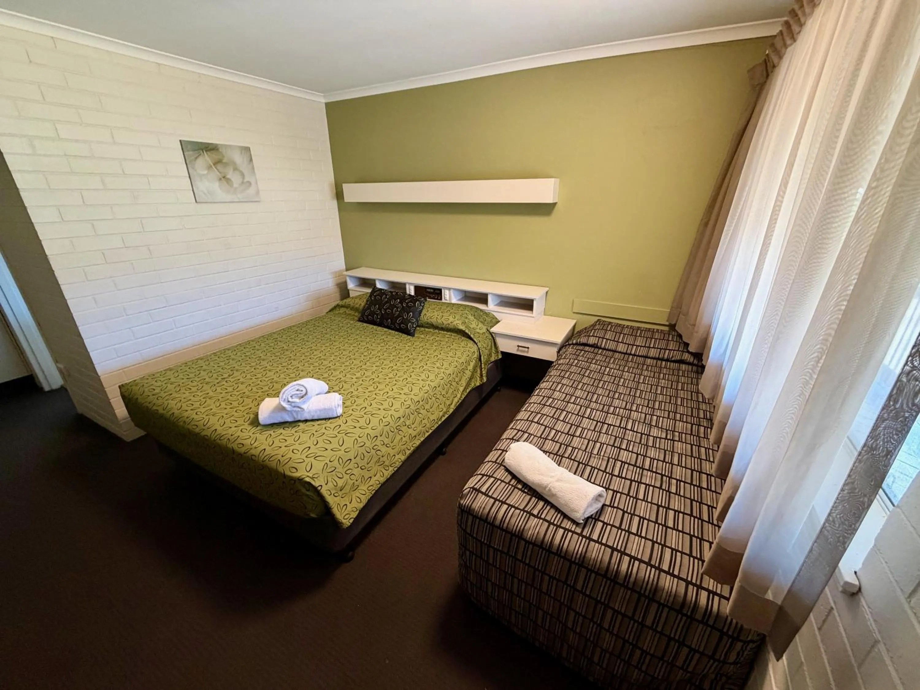 Bed in Ashwood Motel