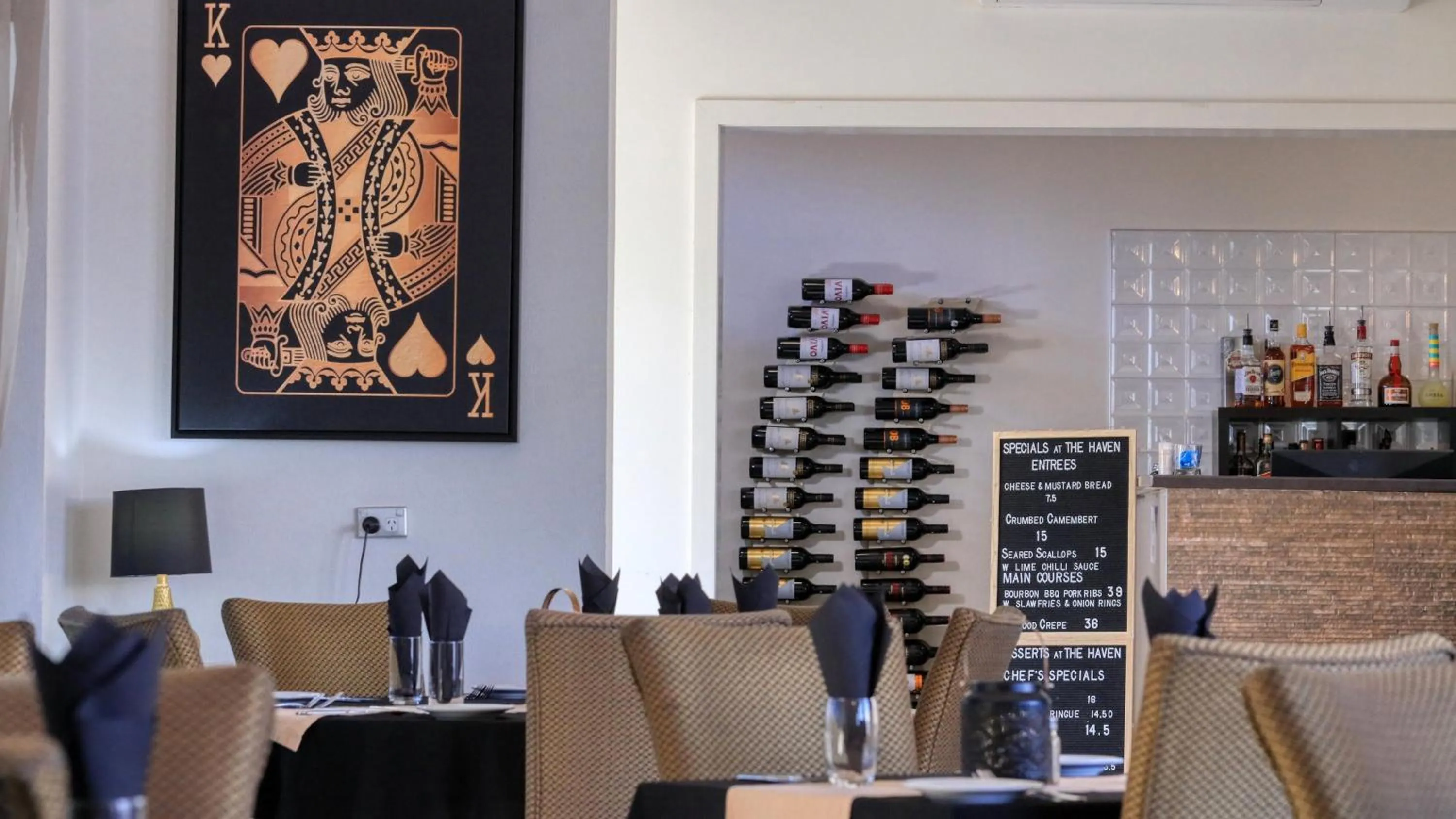 Food and drinks in Silver Haven Motor Inn