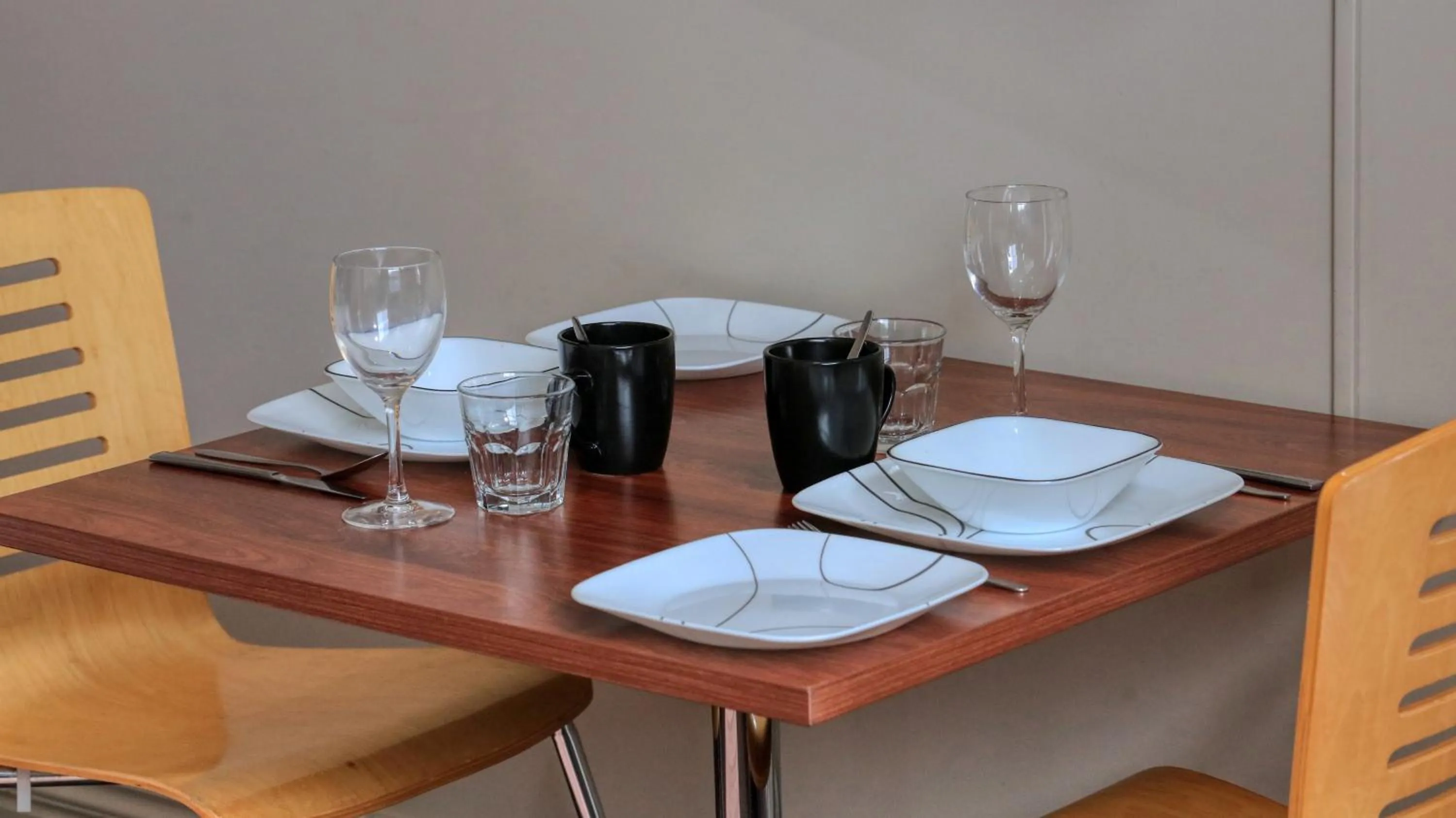 Seating area in Silver Haven Motor Inn